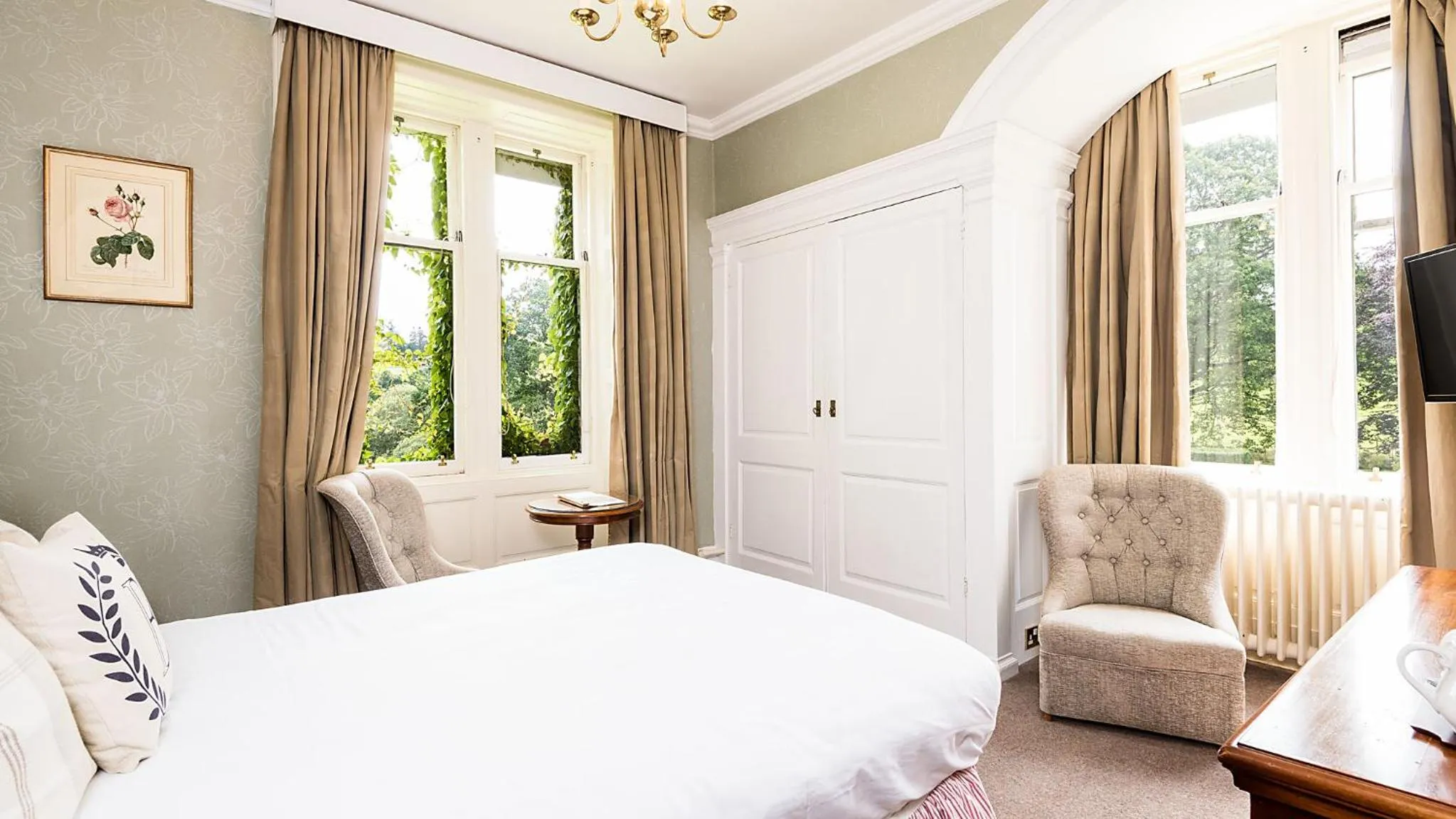 Photo of the whole room, Bed in Ballathie House Hotel