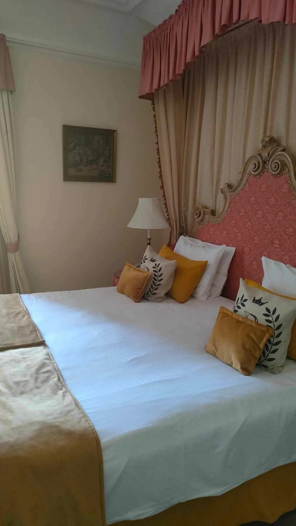 Bed in Ballathie House Hotel