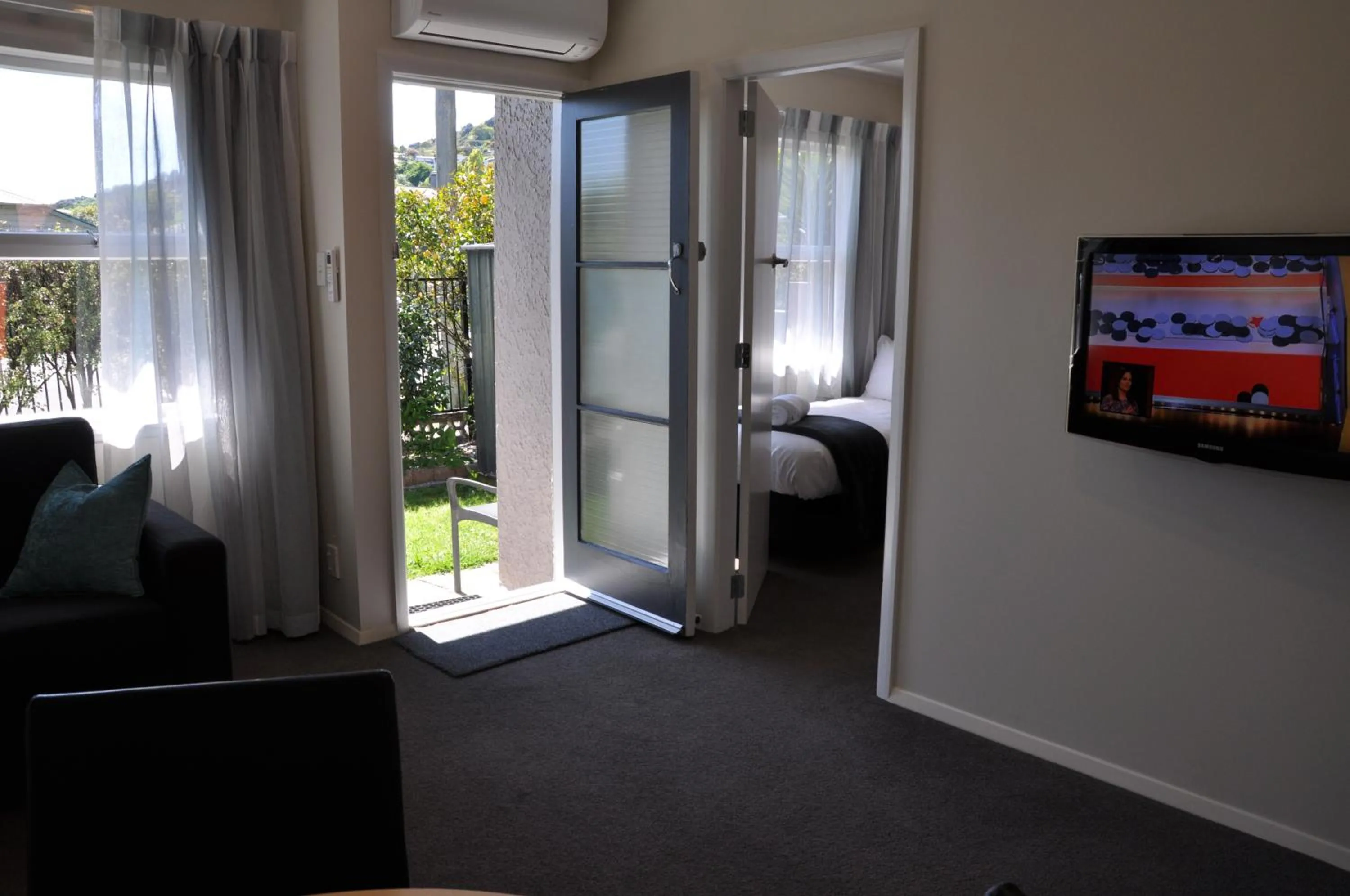 View (from property/room) in Balmoral Motel