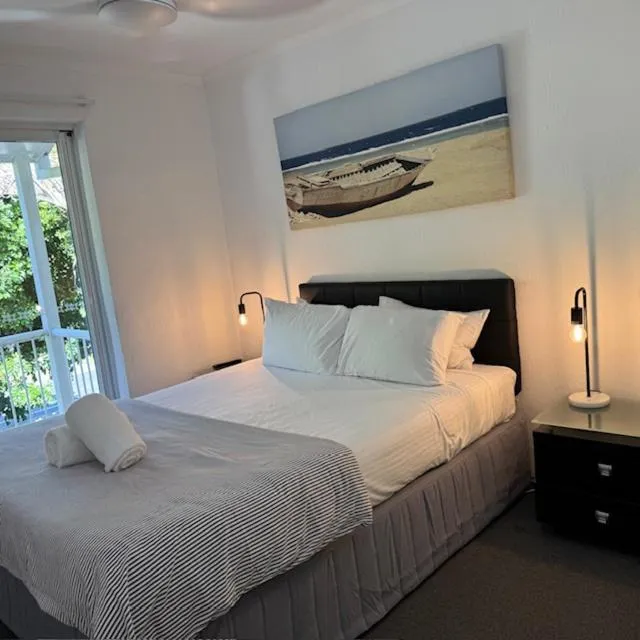 Bed in Noosa Keys Apartments