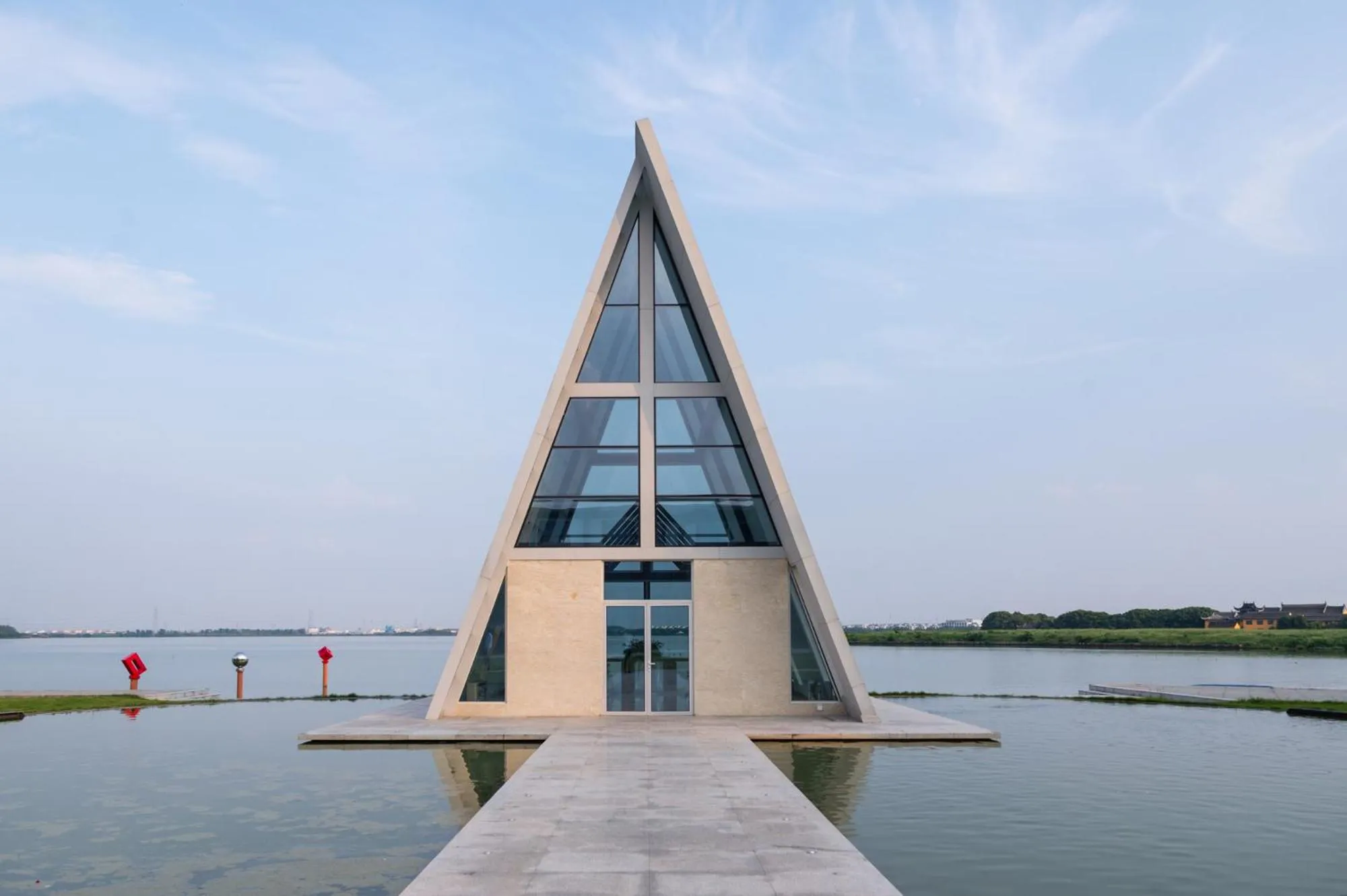 Lake view in Suzhou Tongli Lake View Hotel