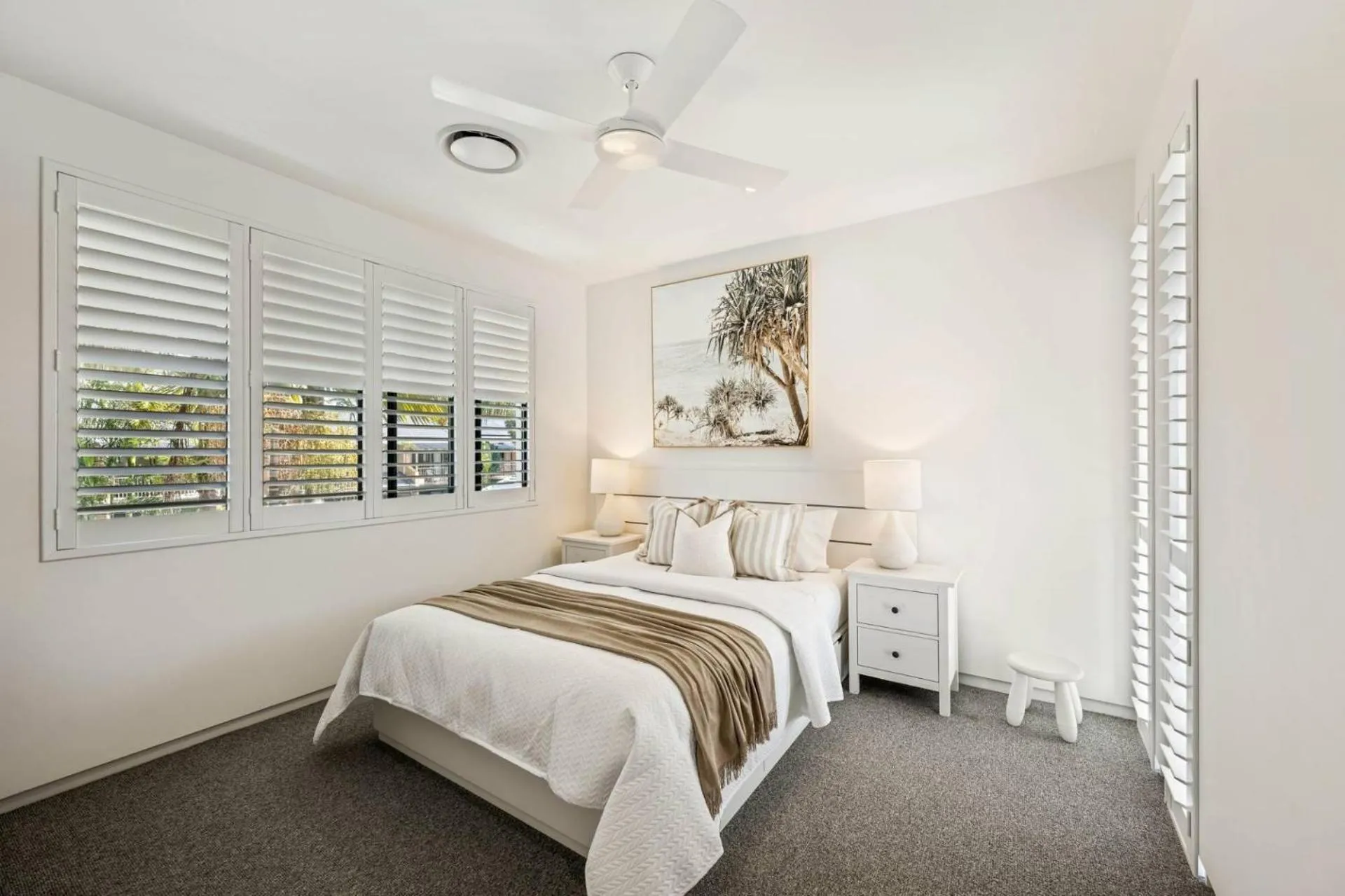 Bed in Noosa Village River Resort