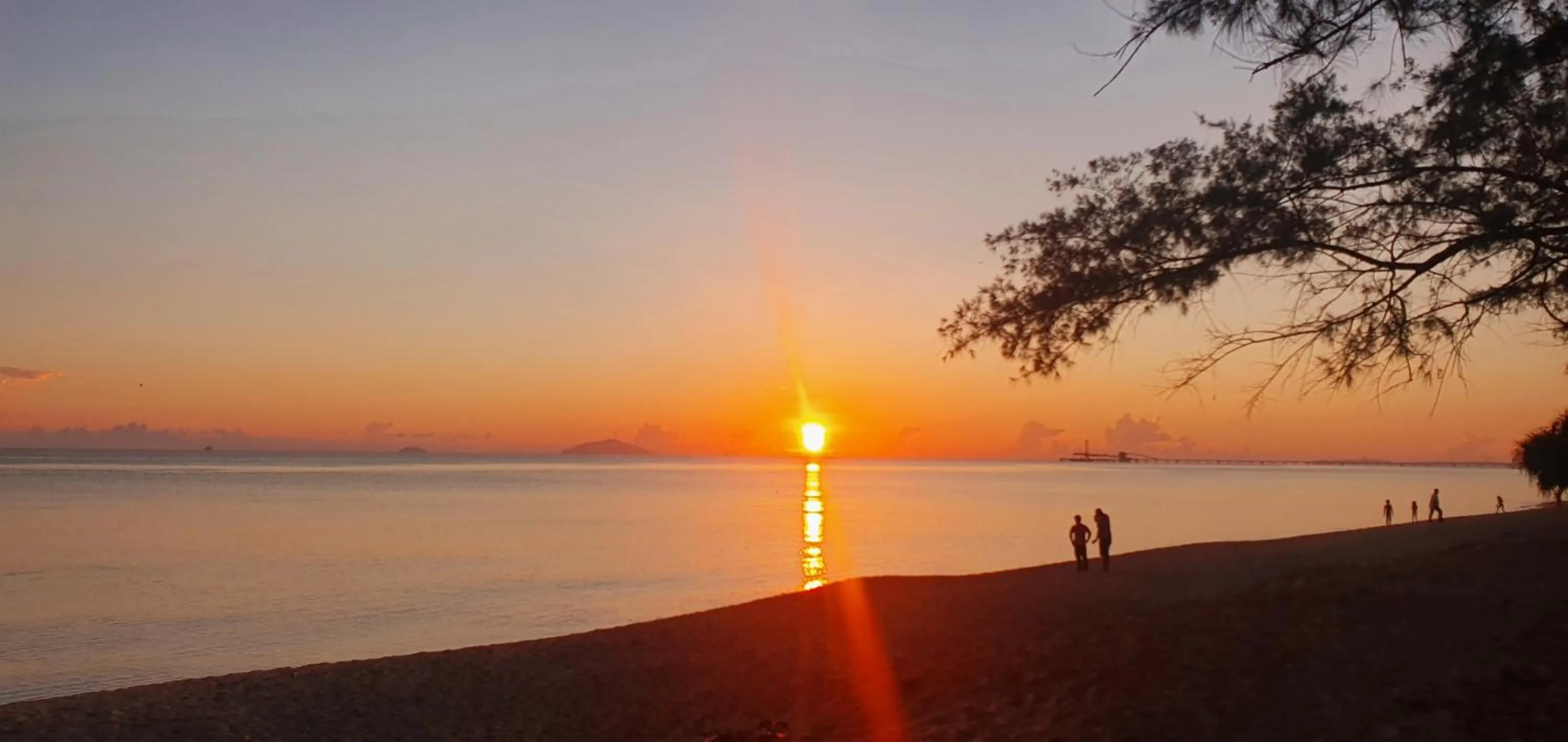 Pandan Laut Beach Resort