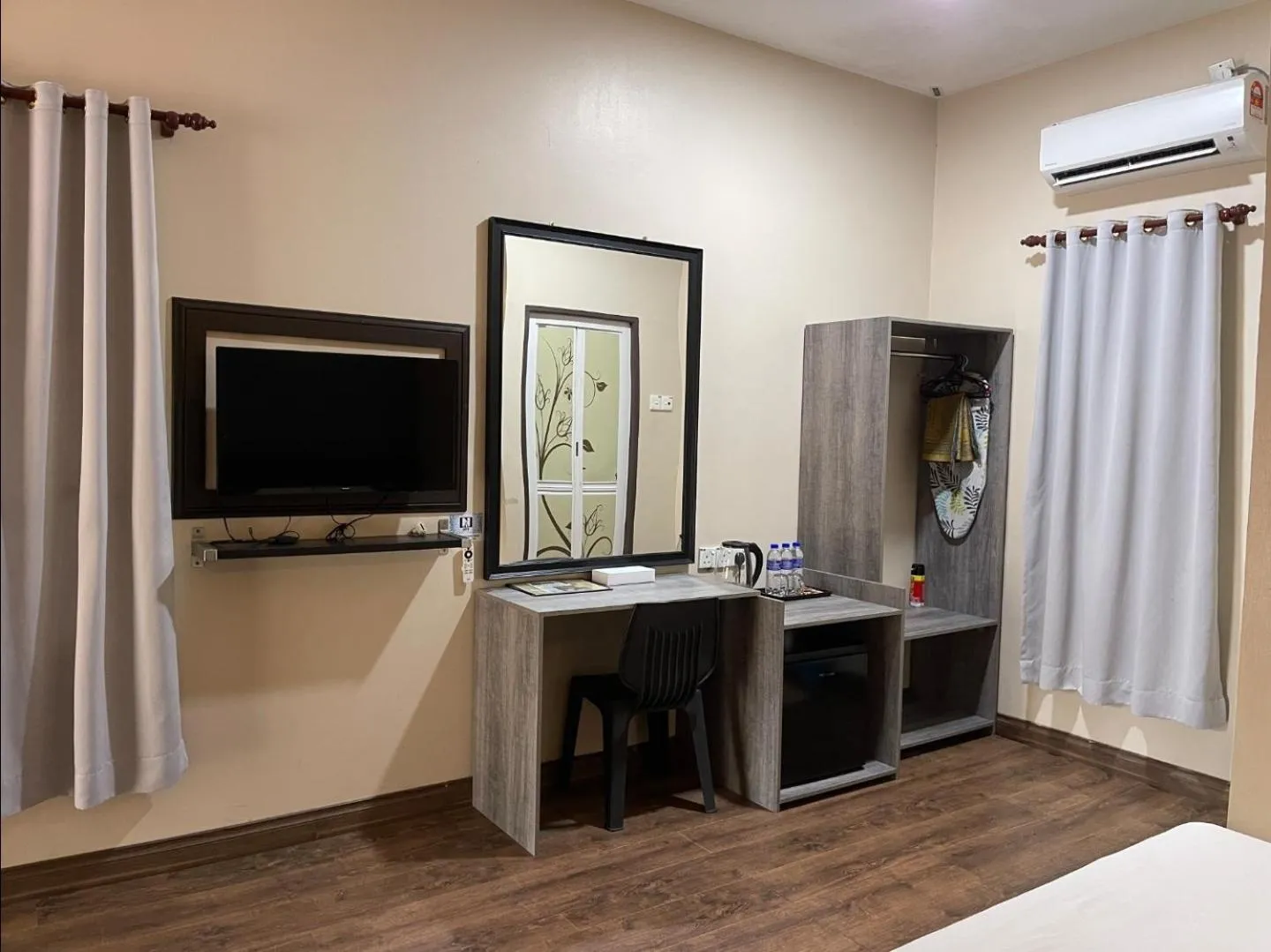 Pandan Laut Beach Resort