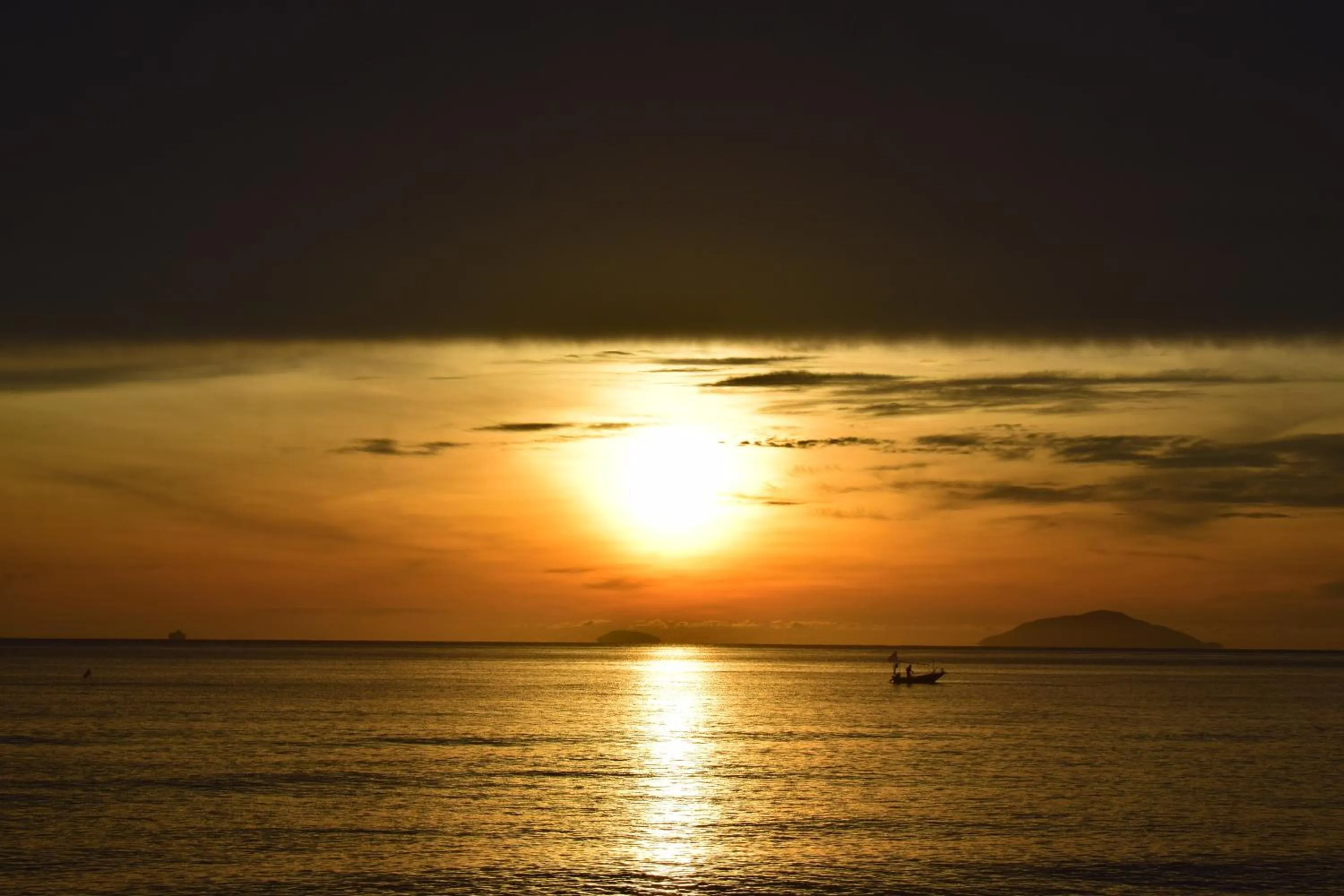 Pandan Laut Beach Resort