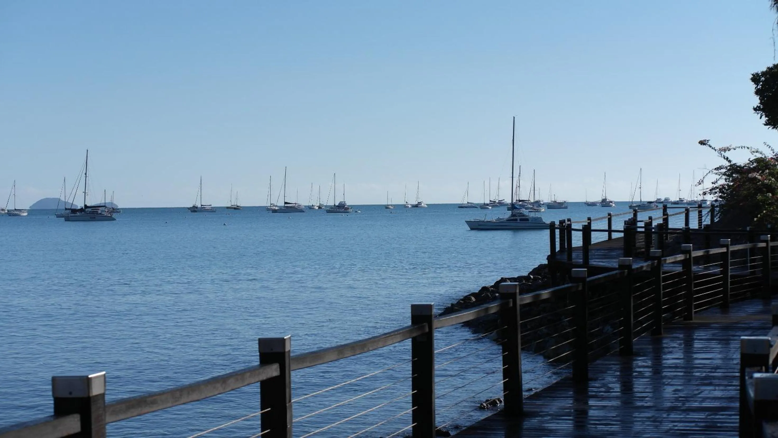 Area and facilities in Bush Village Holiday Cabins