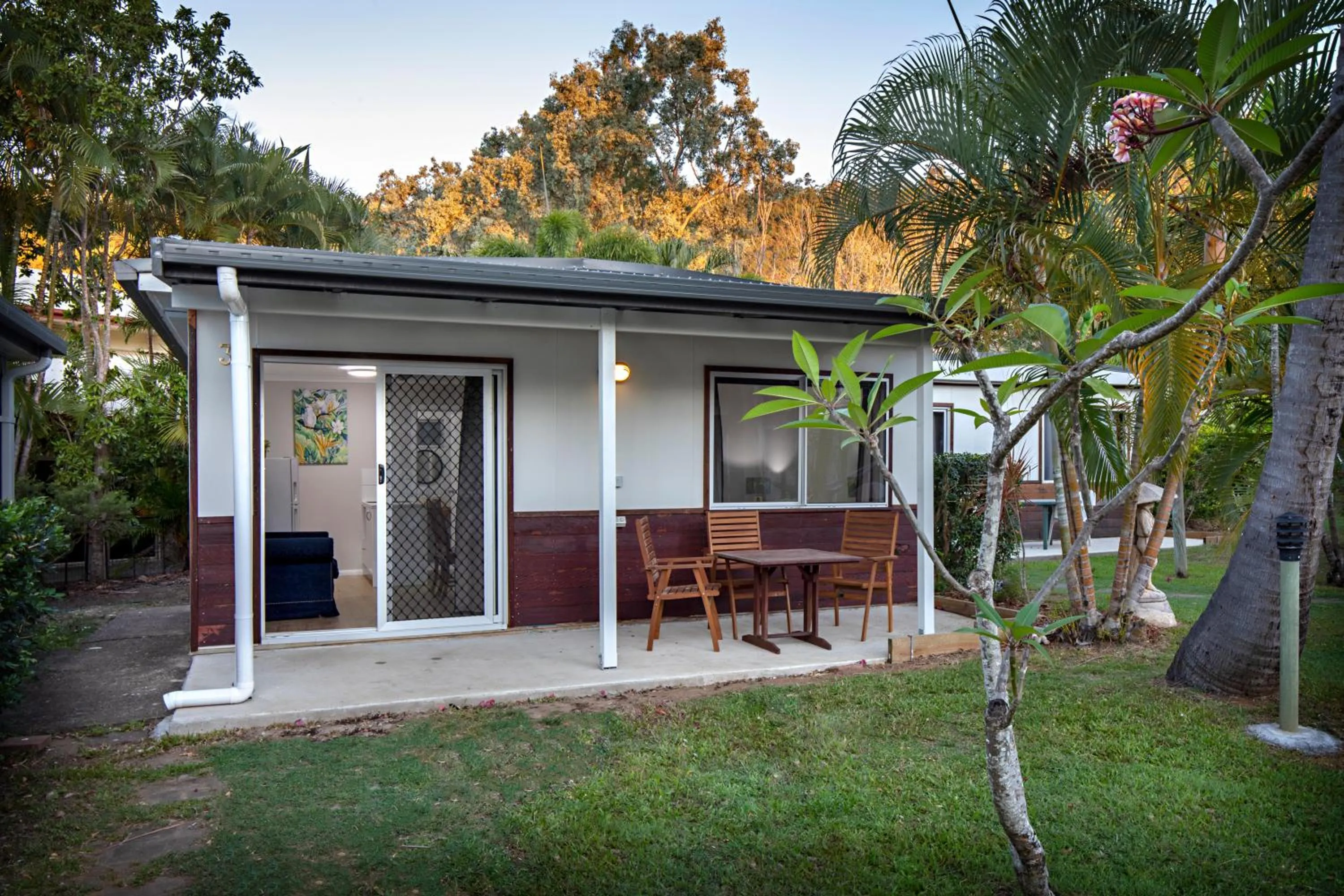 Balcony/Terrace in Bush Village Holiday Cabins
