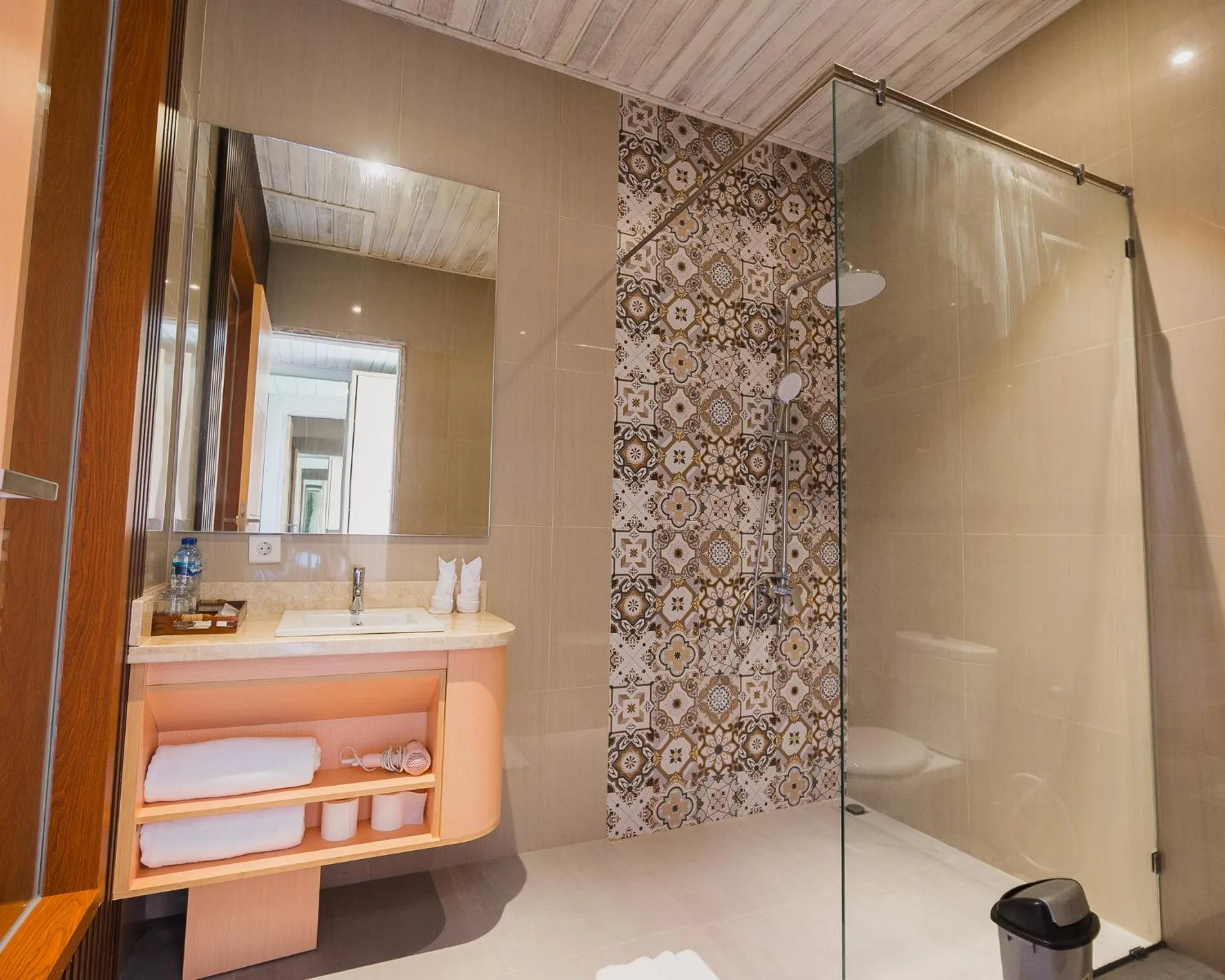 Shower in The Angkal Resort