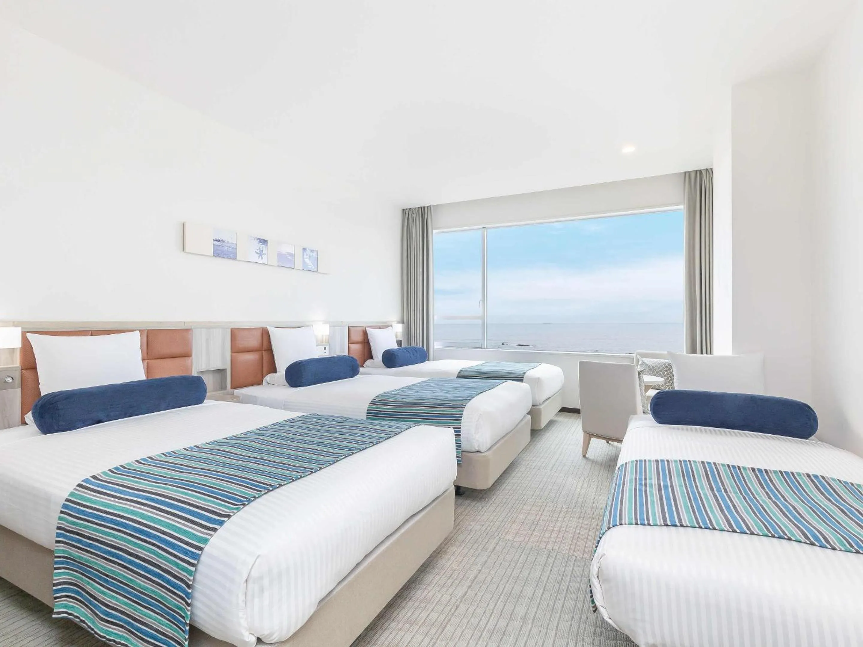 Bed in Shirahama Ocean Resort