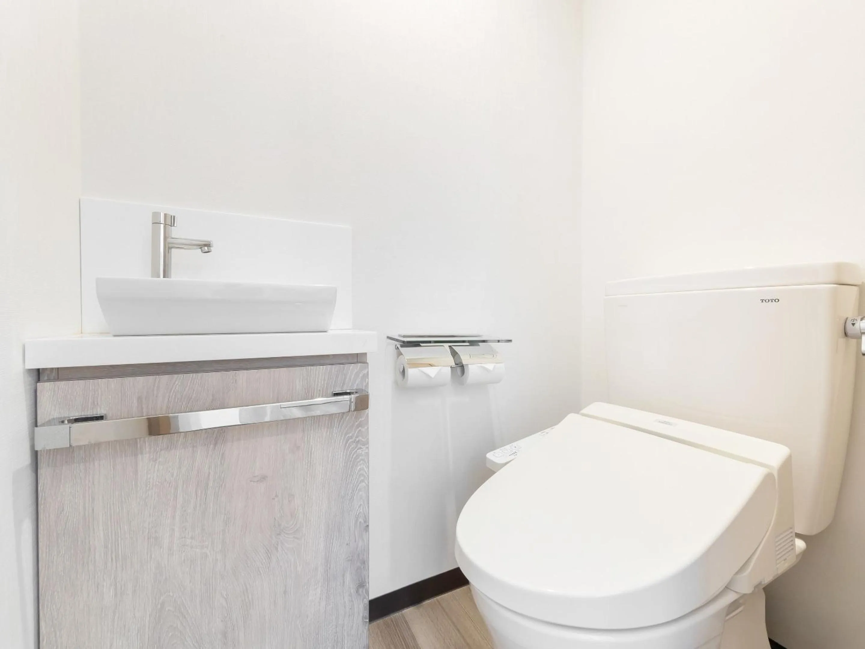 Toilet in Shirahama Ocean Resort