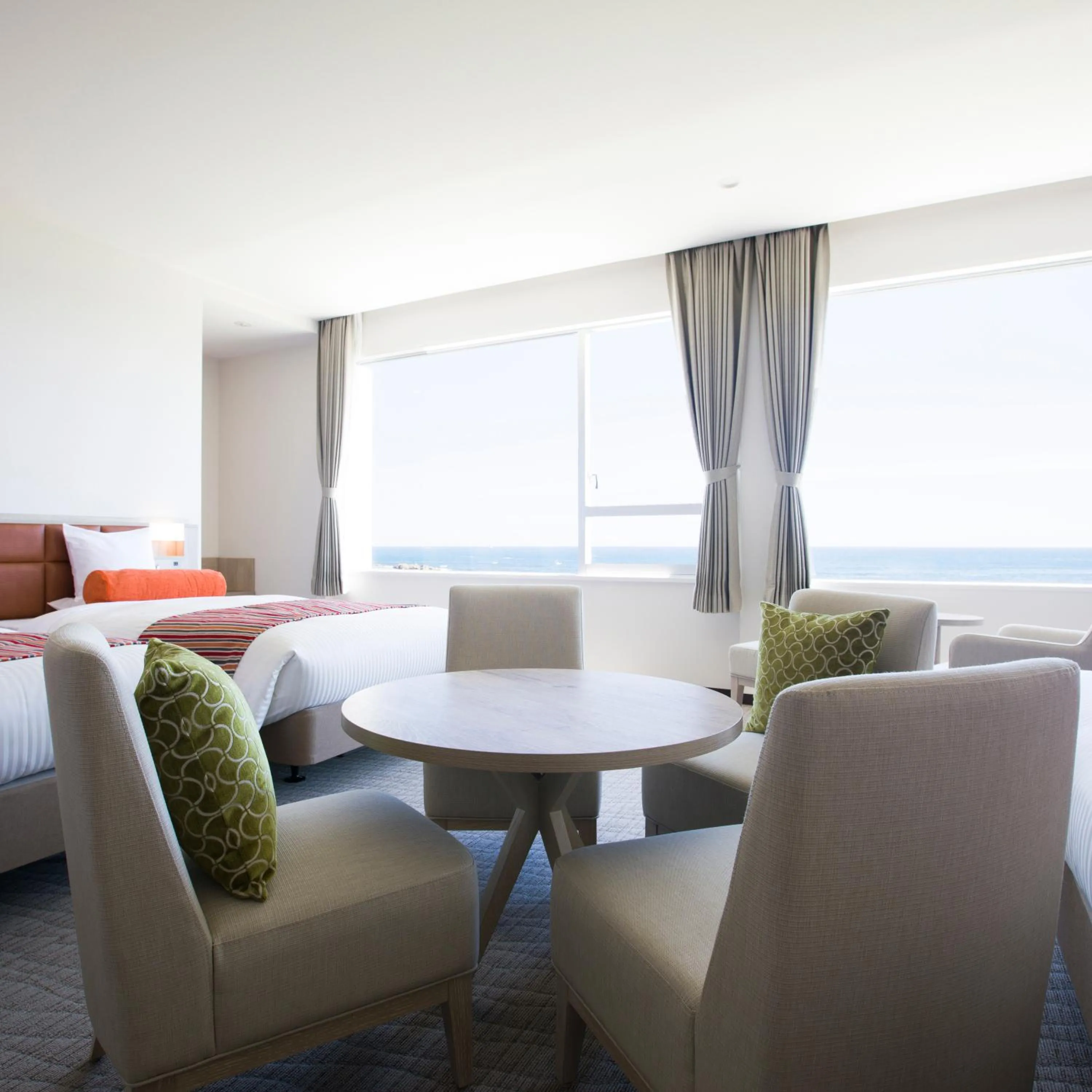 Photo of the whole room in Shirahama Ocean Resort
