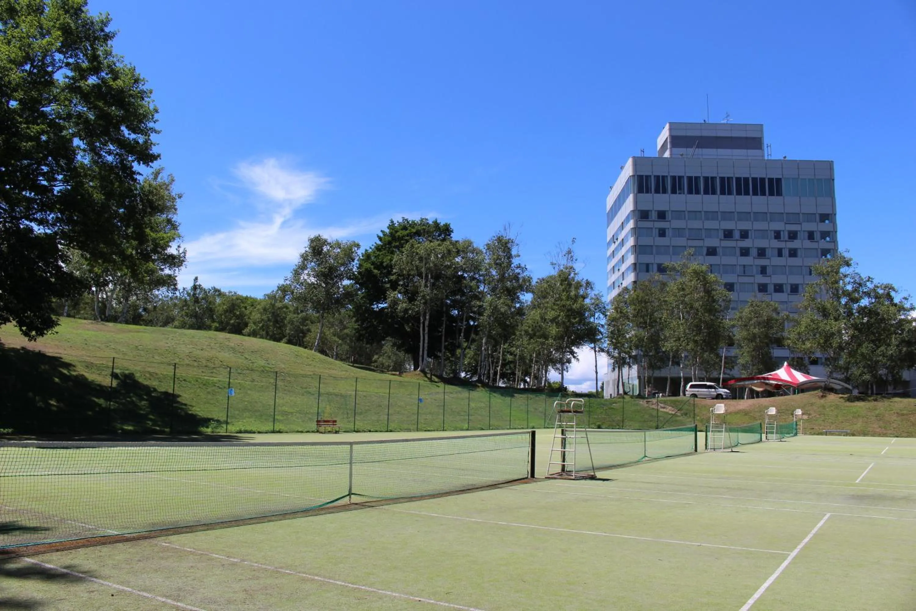 Tennis court in Minakami Kogen Hotel 200
