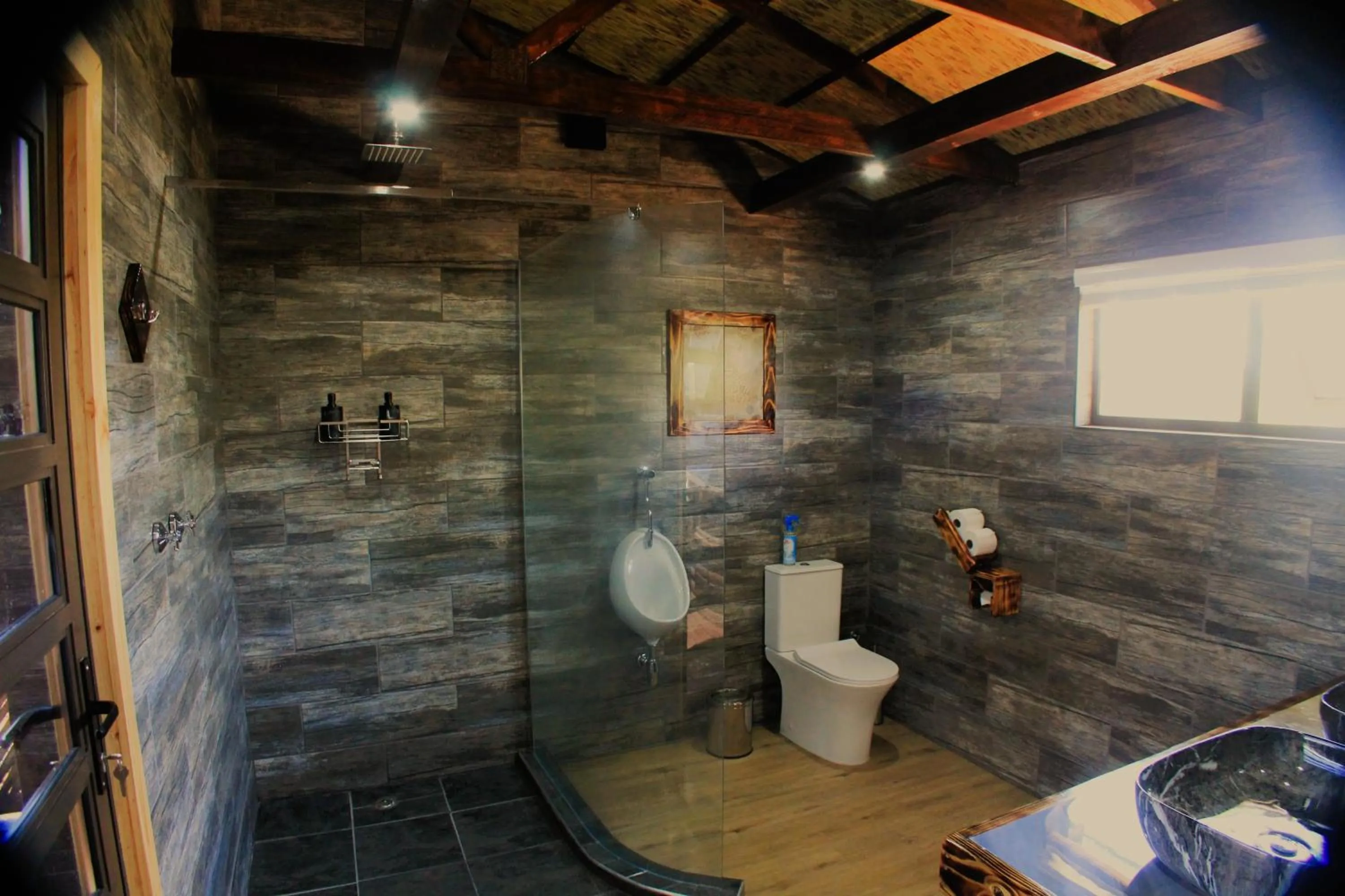 Toilet in Abendruhe Lodge