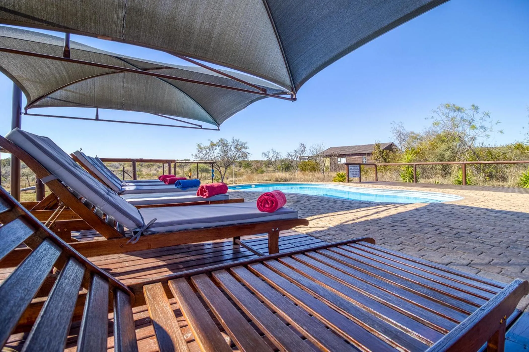 Swimming pool in Abendruhe Lodge