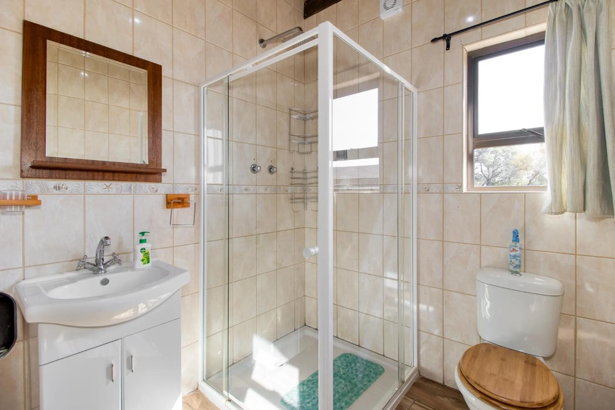 Bathroom in Abendruhe Lodge