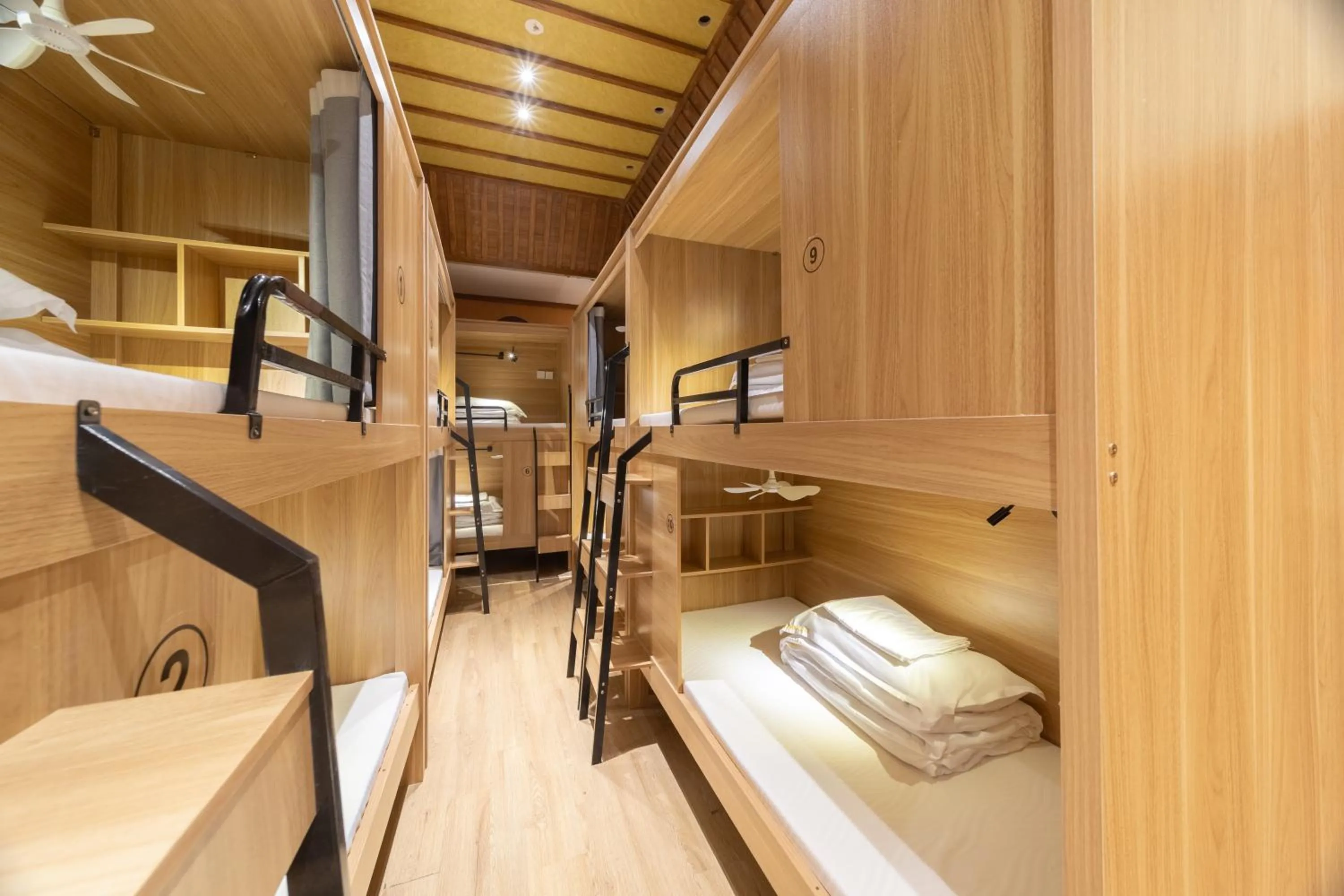 Photo of the whole room, Bed in Nova Traveller's Lodge