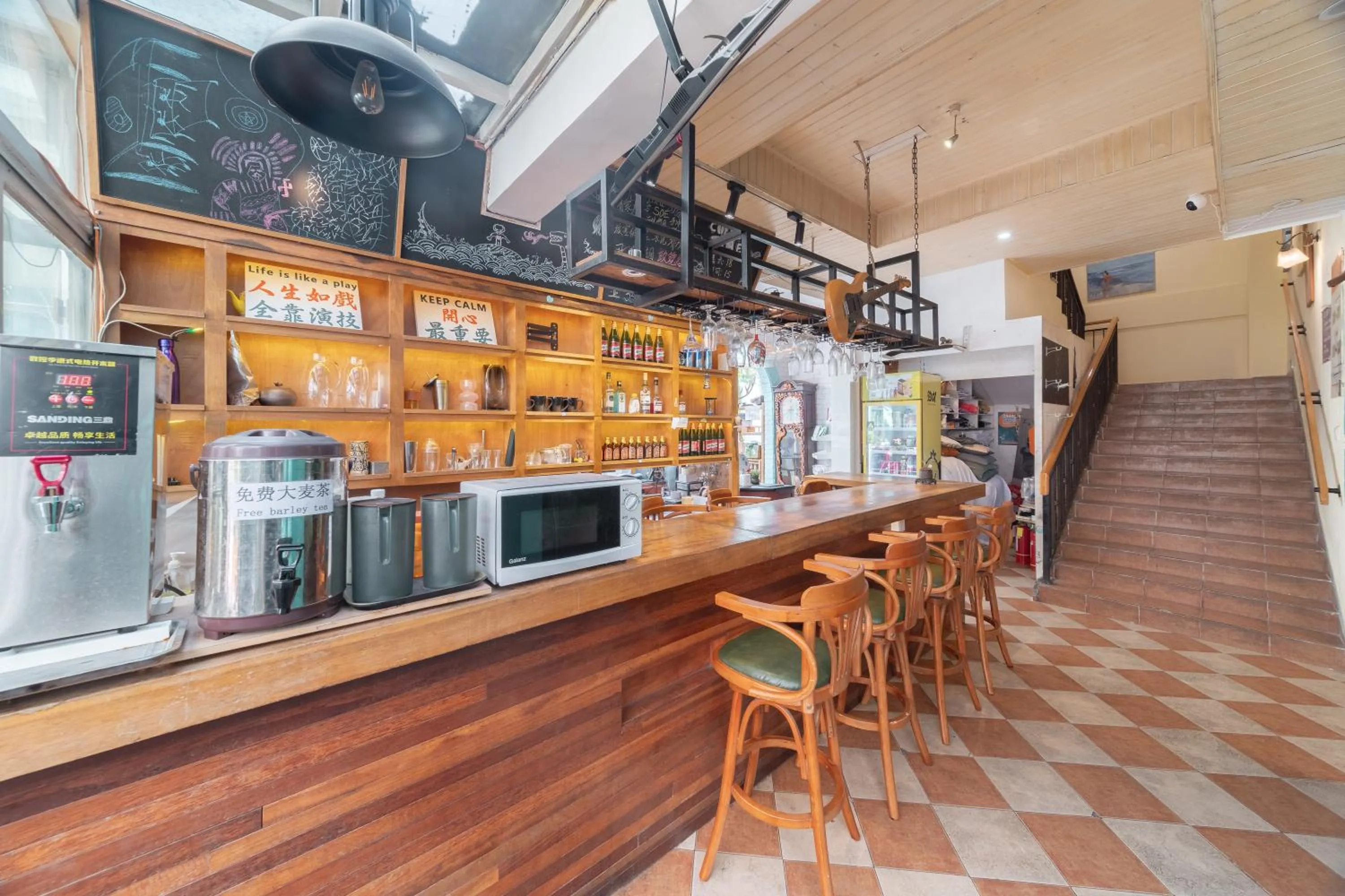 Lounge or bar in Nova Traveller's Lodge