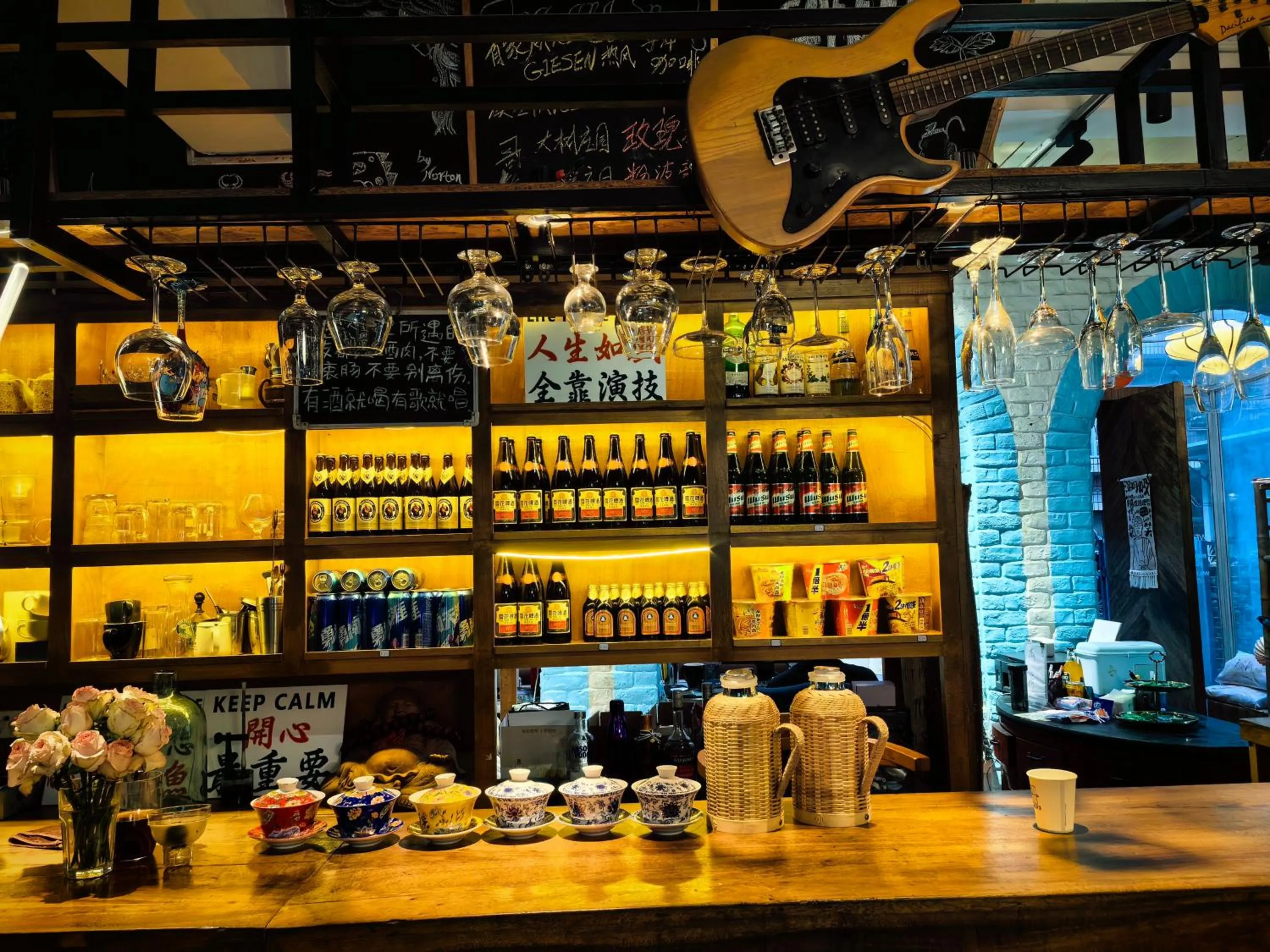 Lounge or bar in Nova Traveller's Lodge