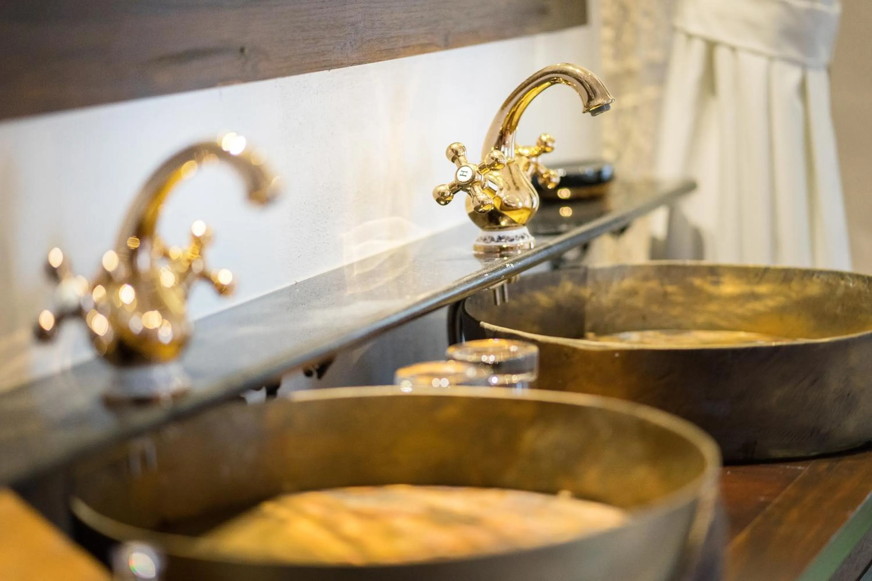 Bathroom in Shinnabhura Historic Boutique Hotel