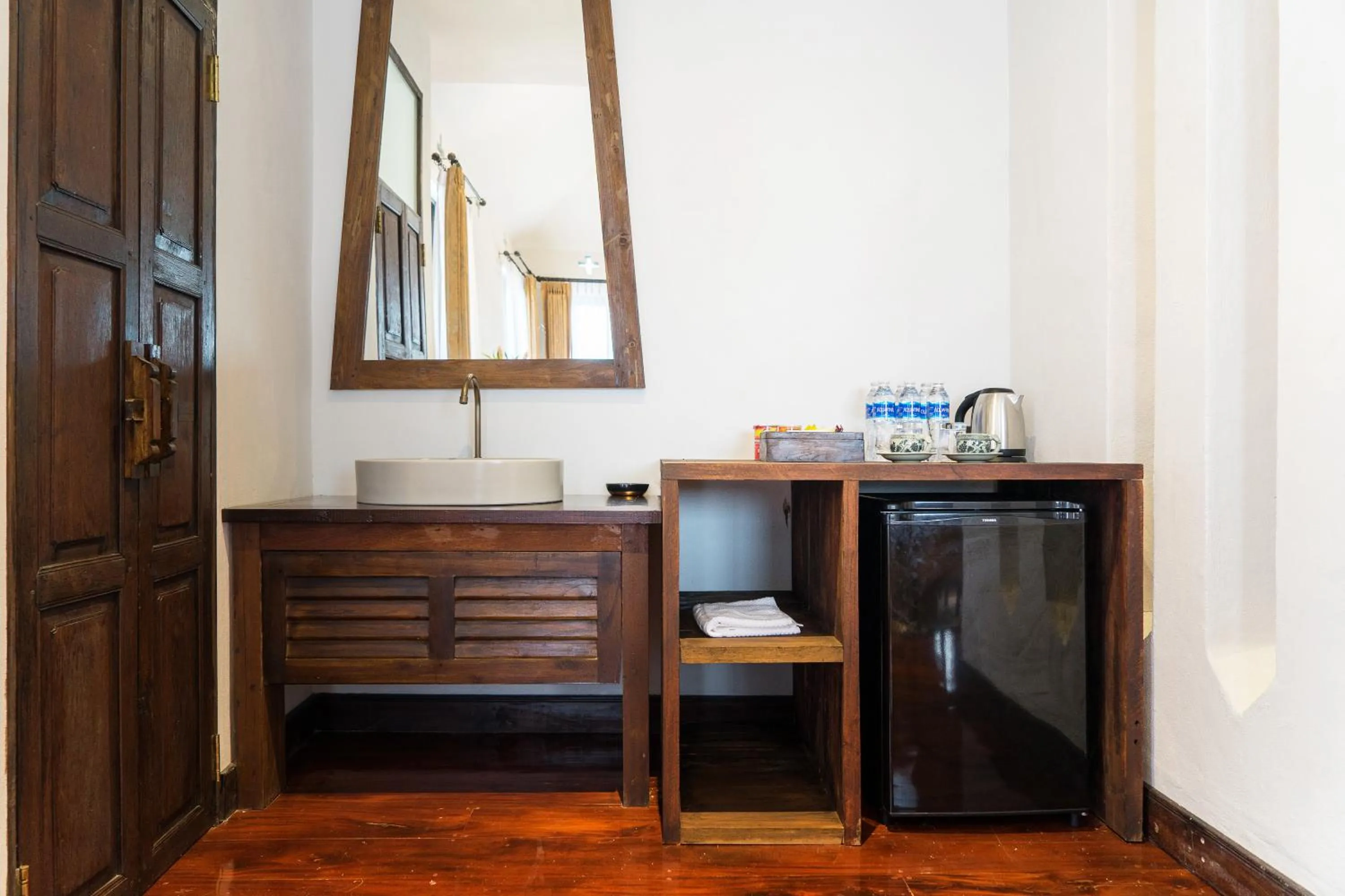 Coffee/tea facilities in Shinnabhura Historic Boutique Hotel