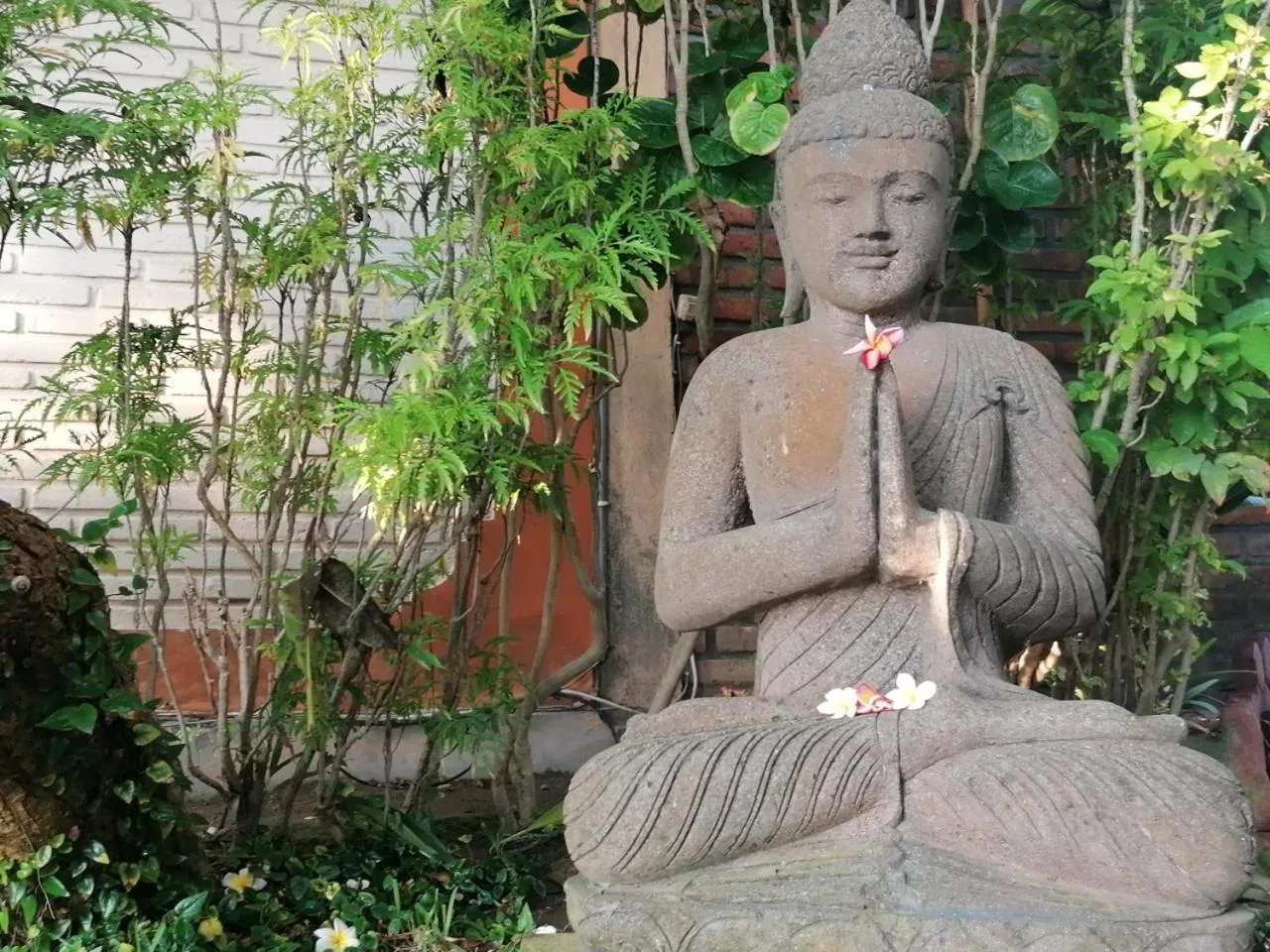 Puri Oka Beach Bungalows