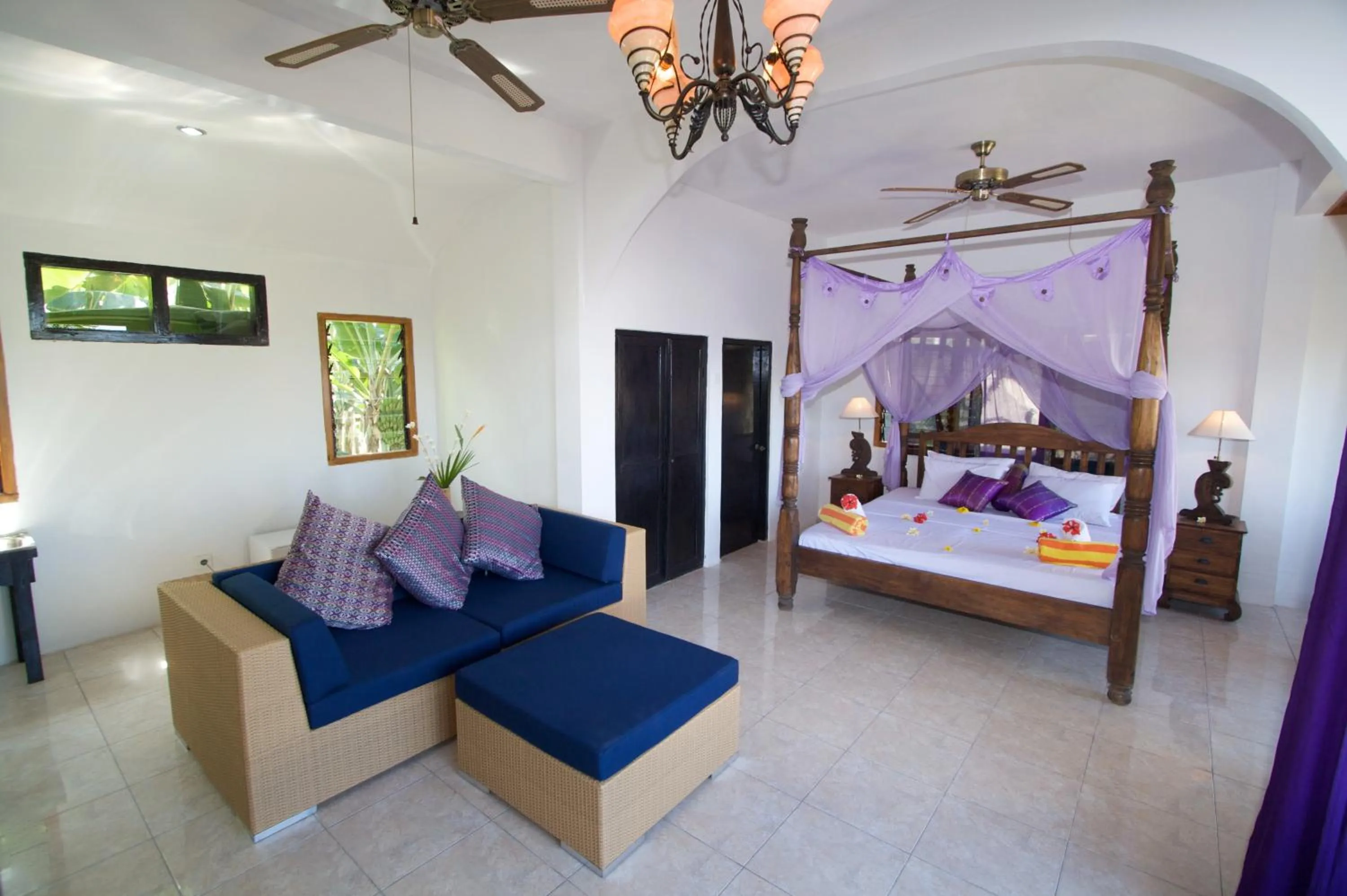 Photo of the whole room, Bed in Puri Oka Beach Bungalows