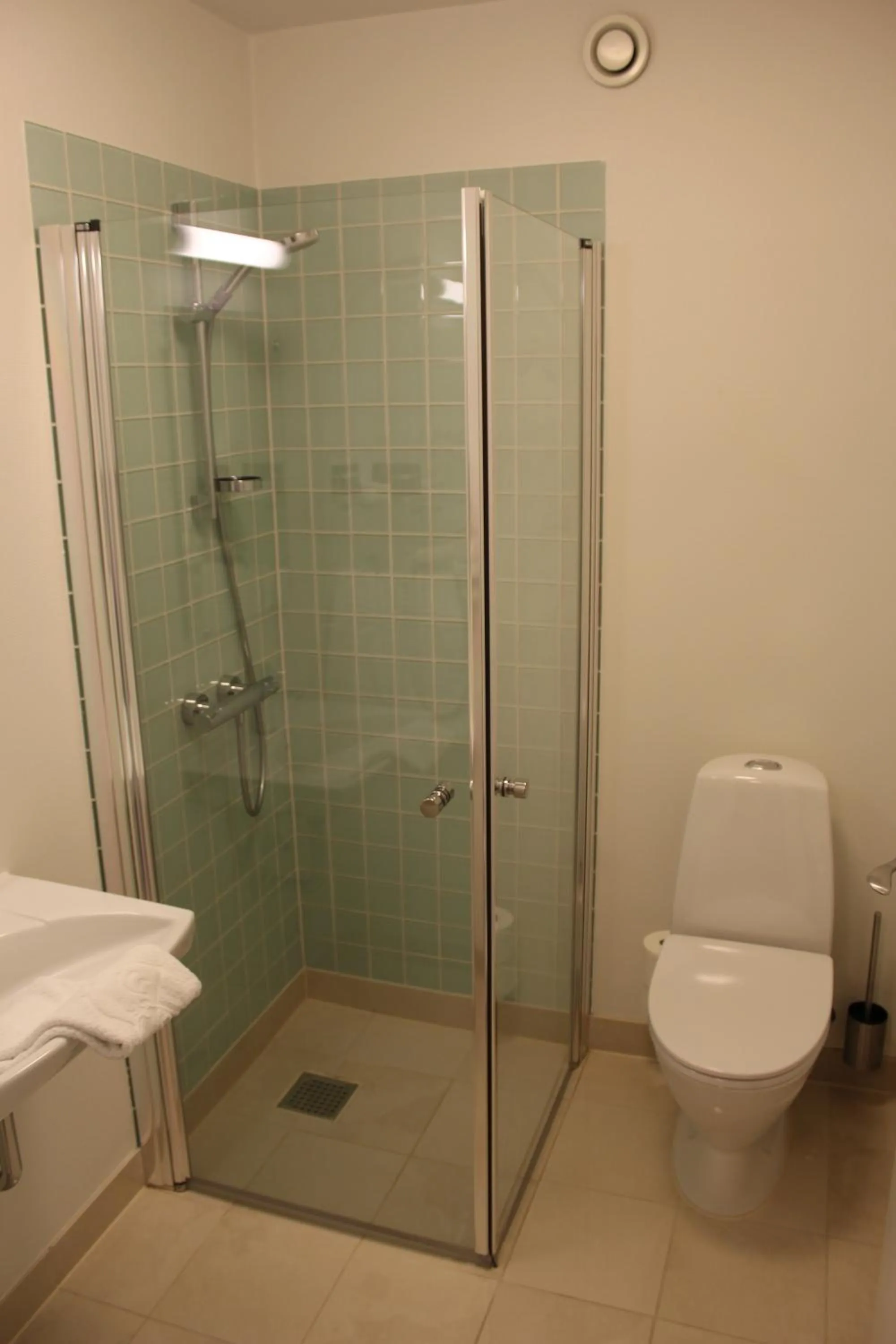 Bathroom in Molskroen