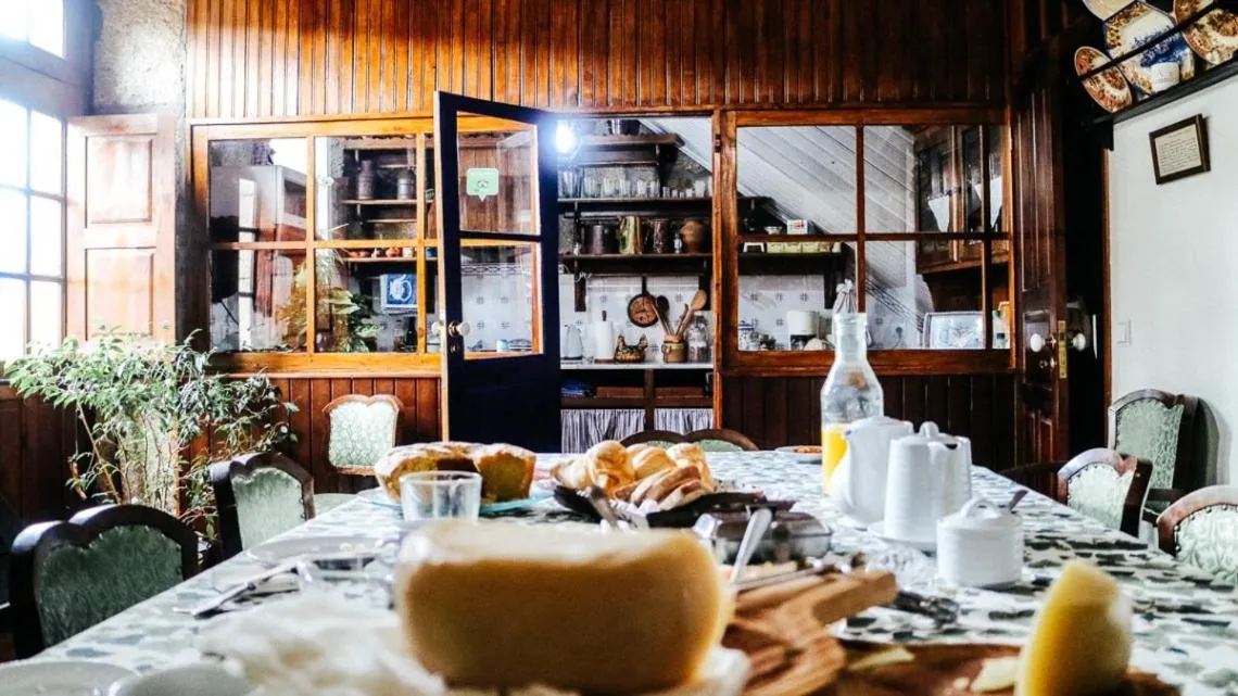 Kitchen or kitchenette in Casa do Fundo - Sustainable & Ecotourism