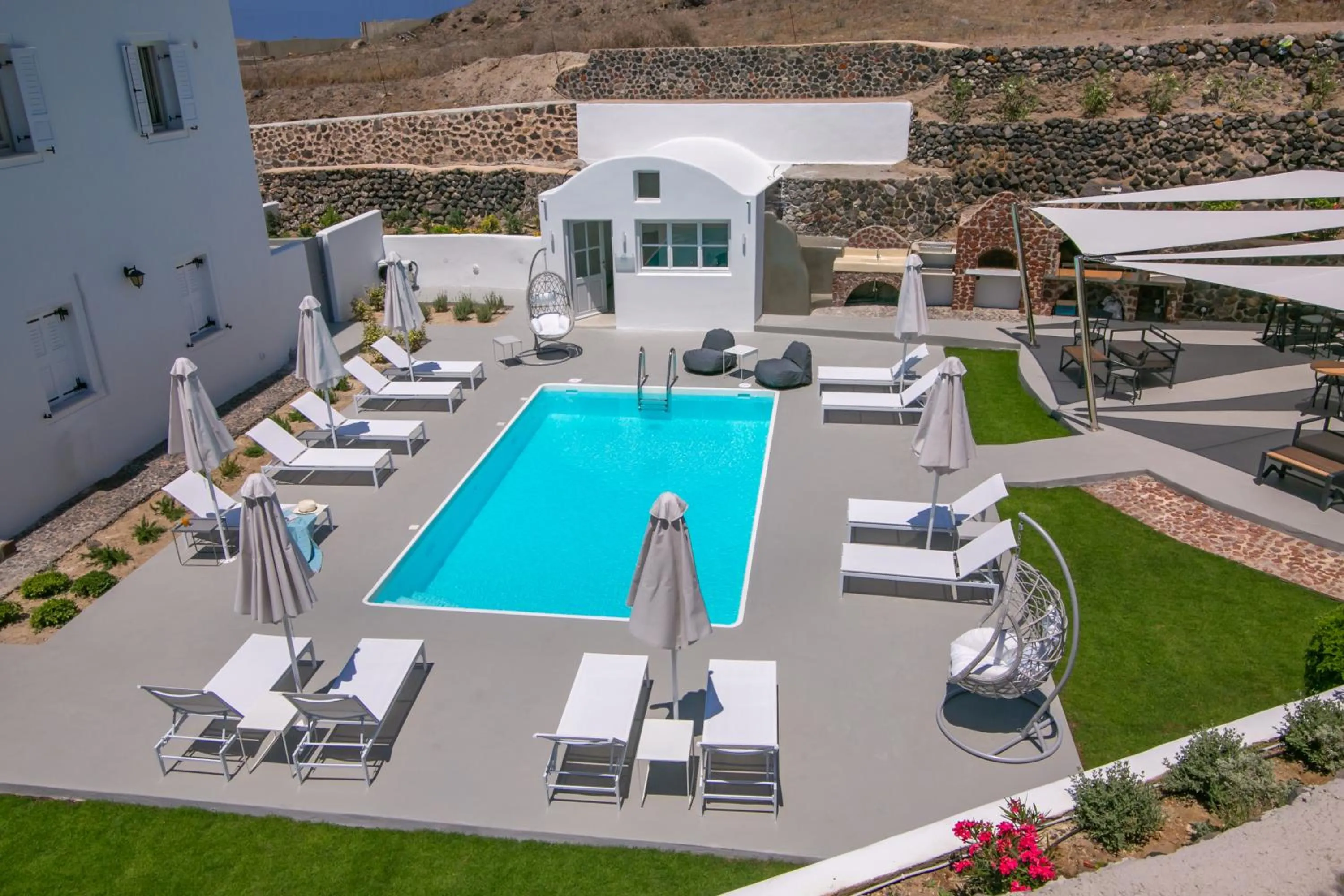 Pool view in Apanomeria Boutique Residence