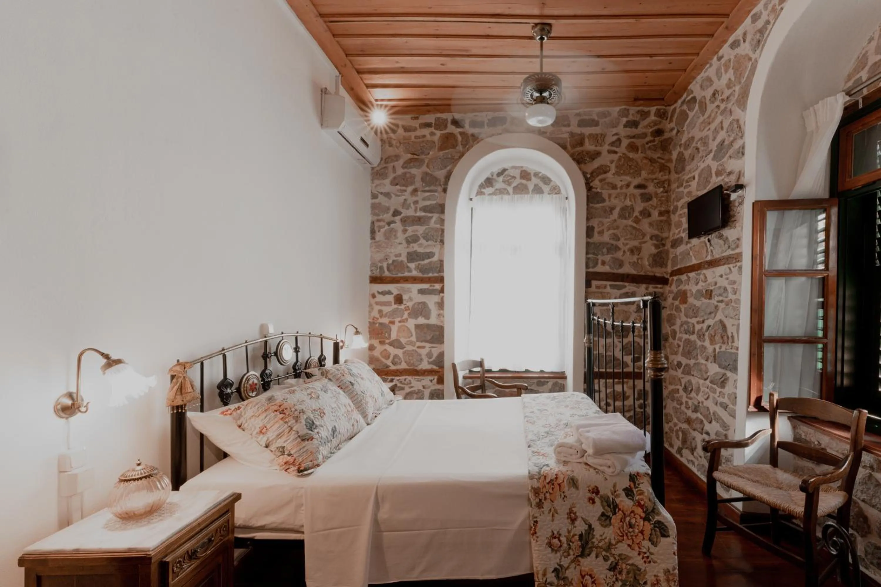 Bed in Rigas Pension Nafplio