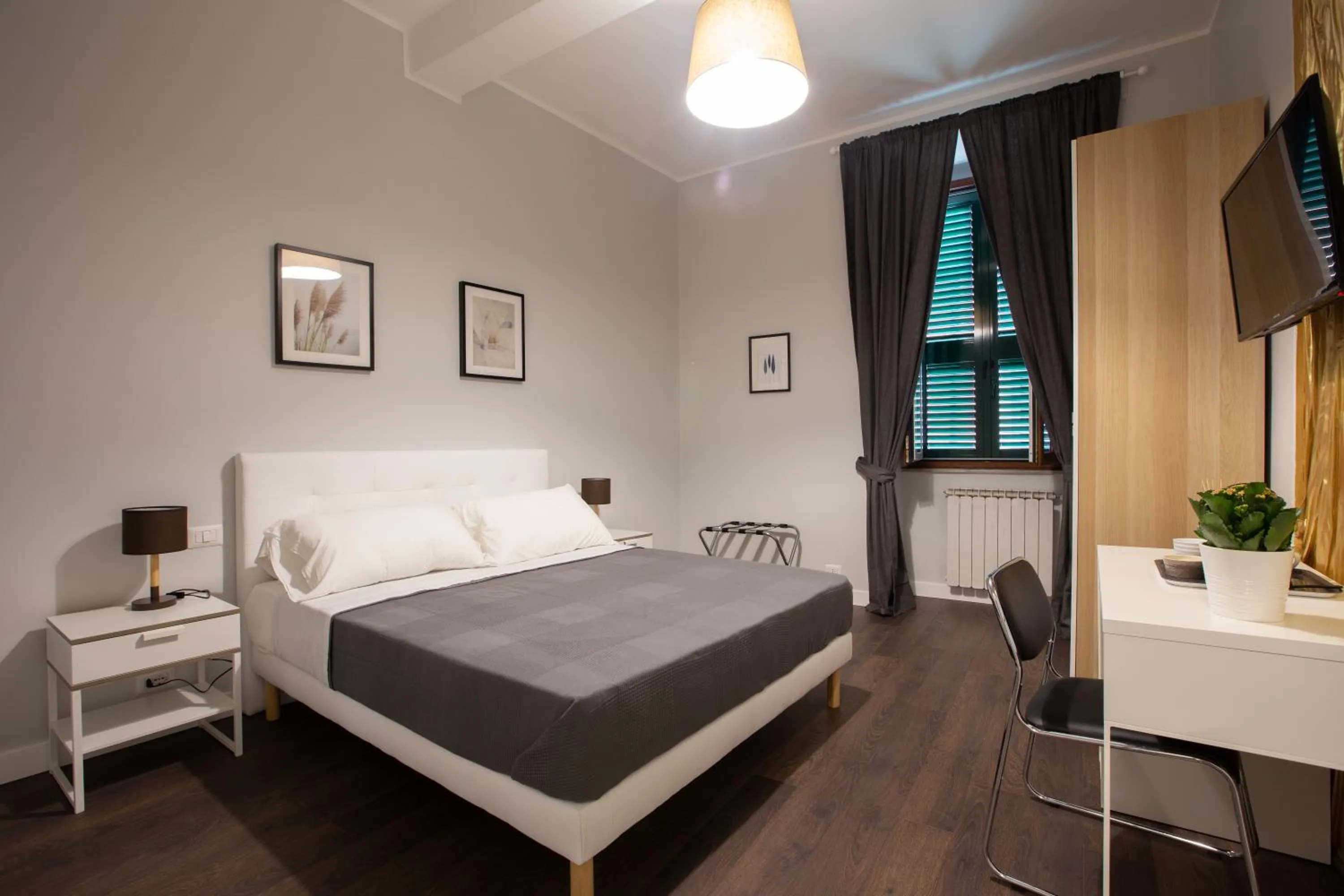 Bed in maribea rome center