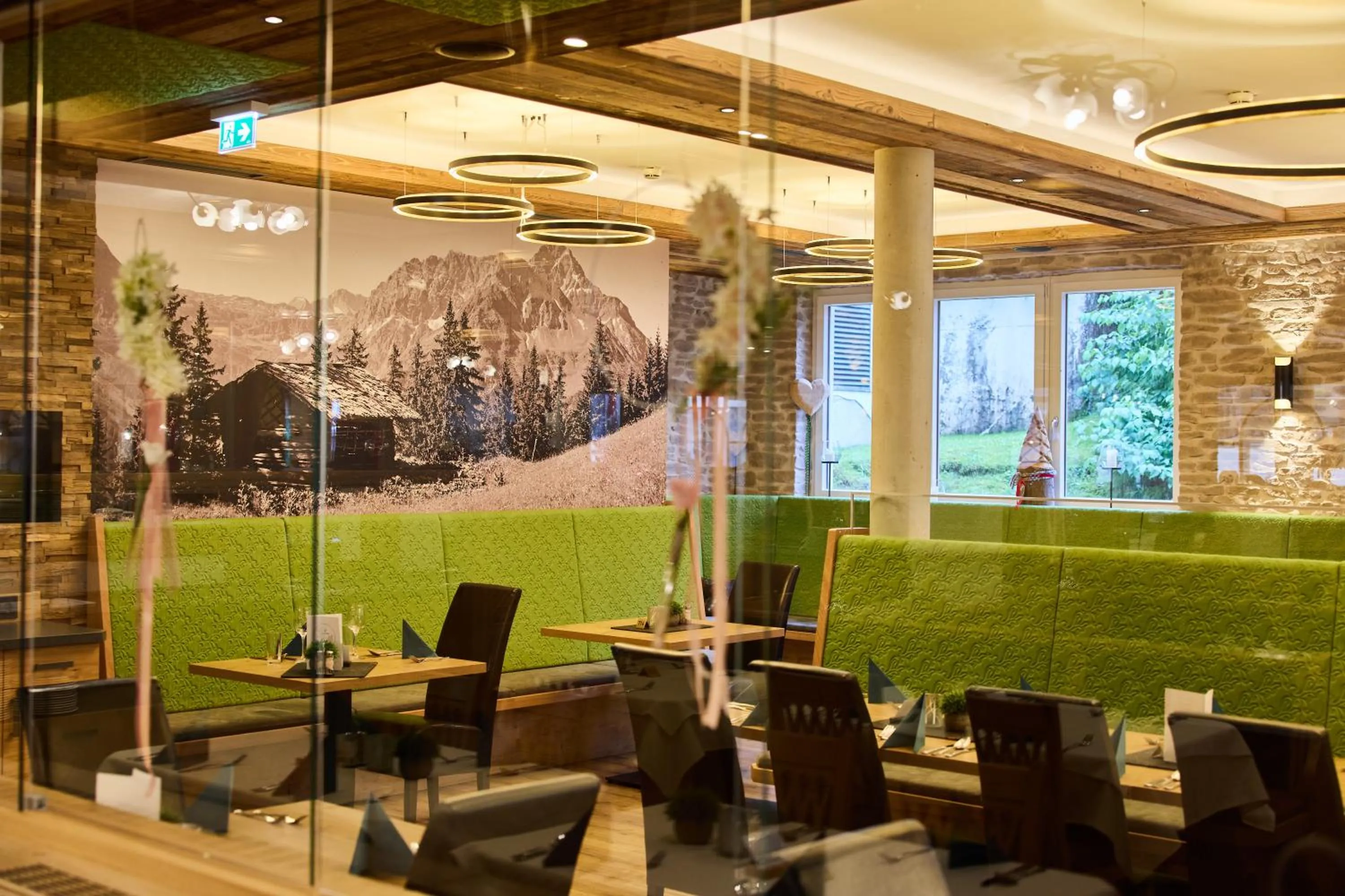 Restaurant/places to eat in Aparthotel Kleinwalsertal