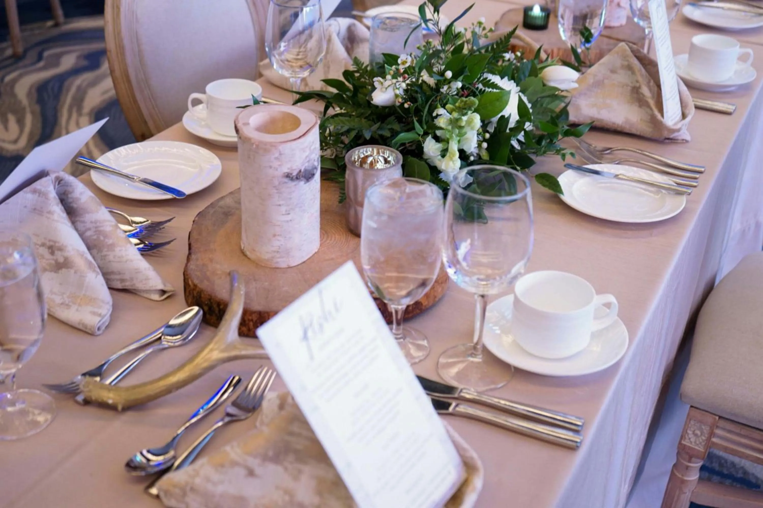 Meeting/conference room in Gaylord Rockies Resort & Convention Center