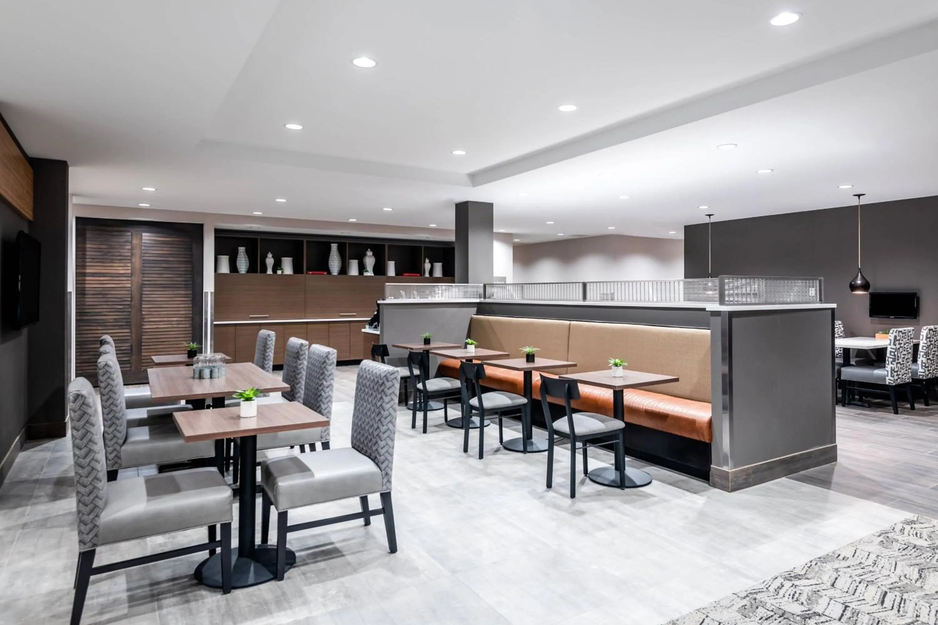 Restaurant/places to eat in TownePlace Suites by Marriott Whitefish