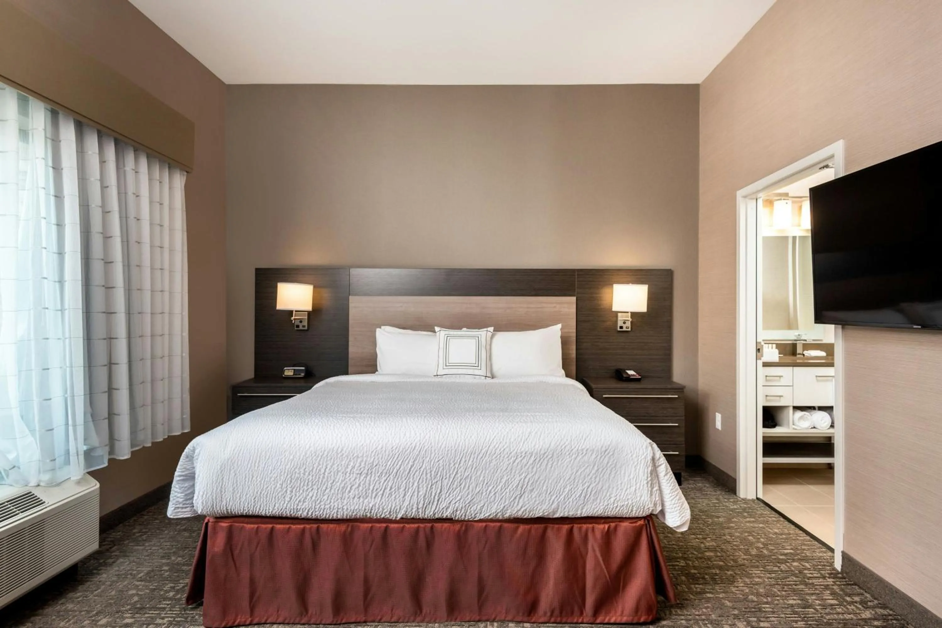 Bedroom, Bed in TownePlace Suites by Marriott Whitefish