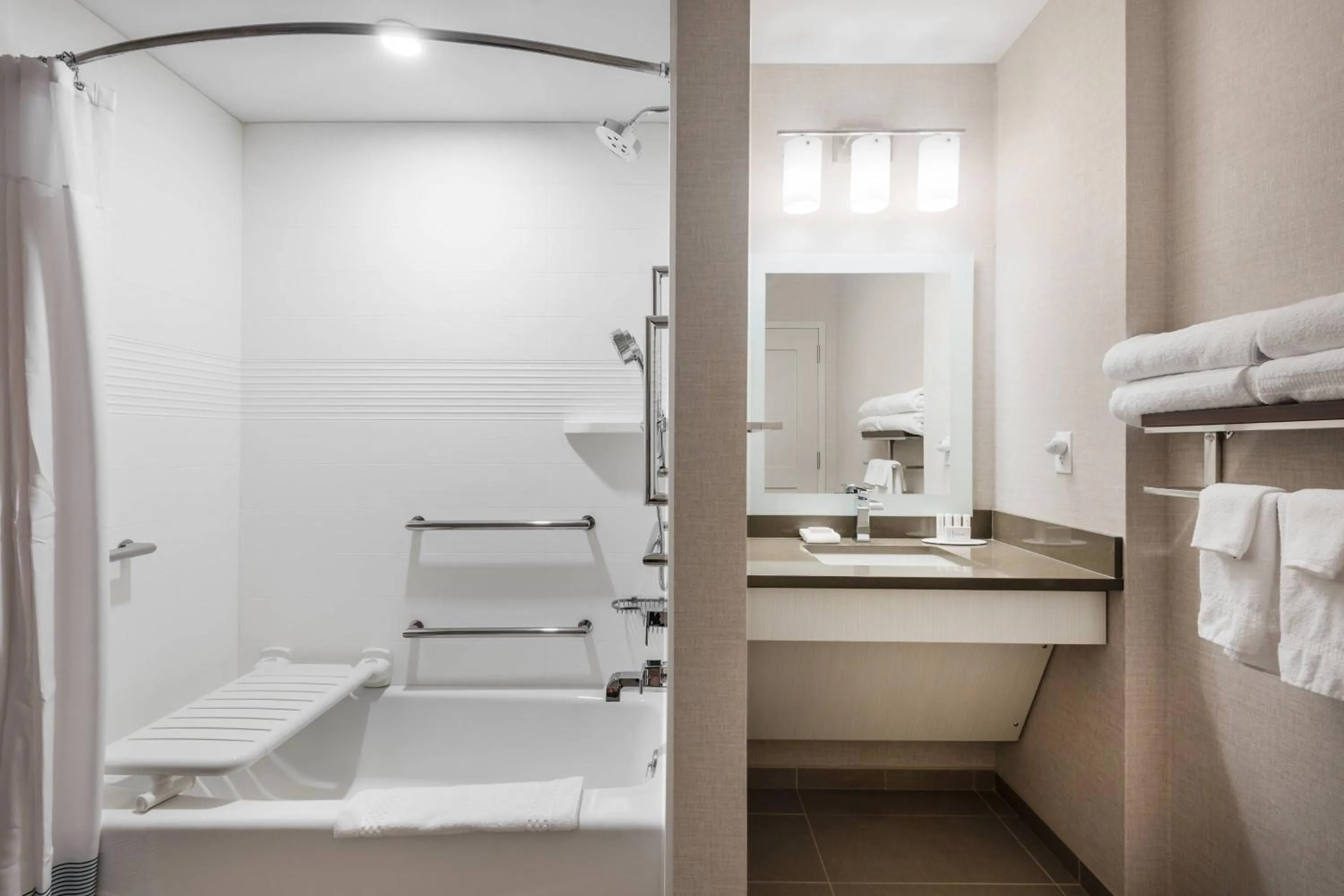 Bathroom in TownePlace Suites by Marriott Whitefish