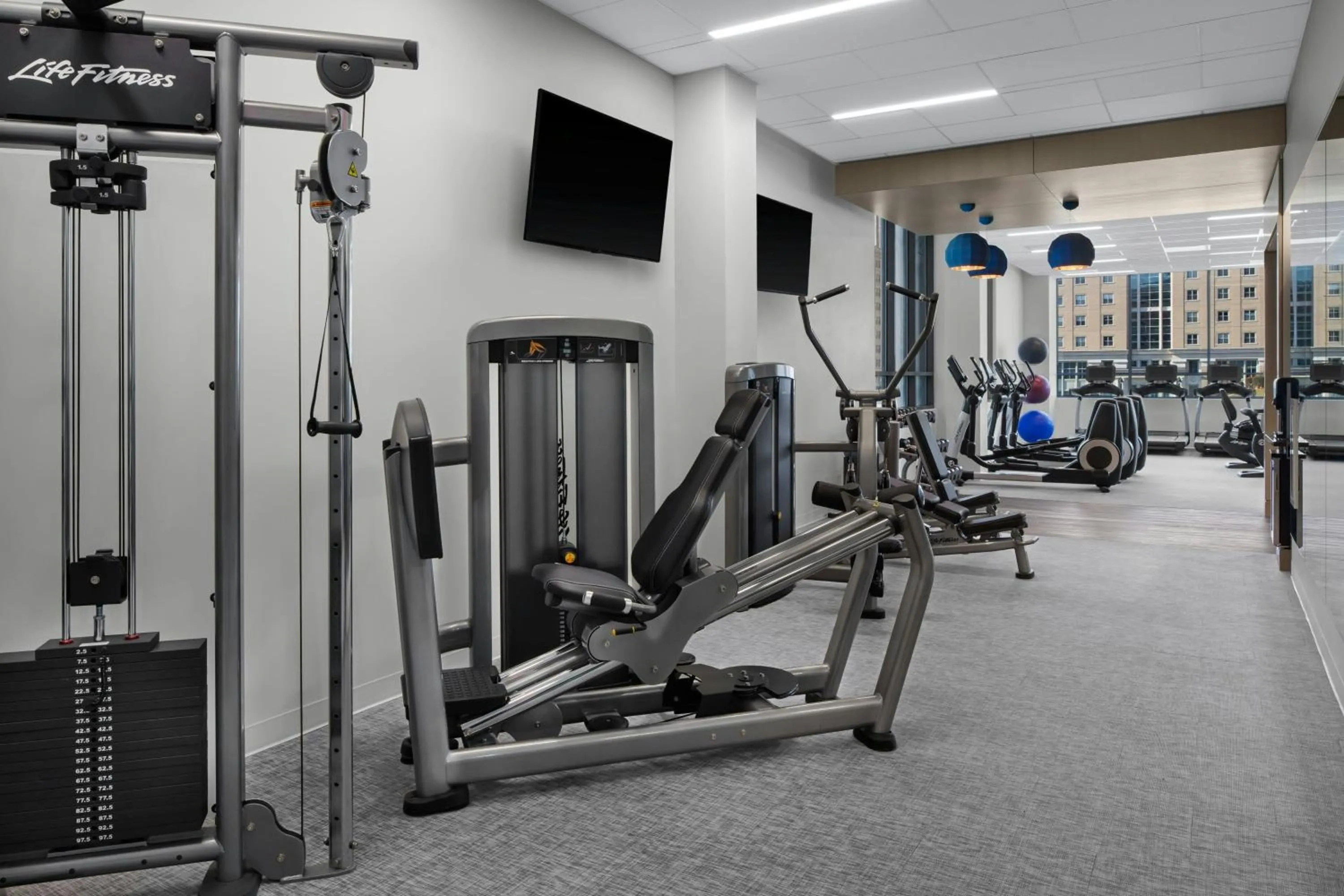 Fitness centre/facilities in The Oaklander Hotel, Autograph Collection