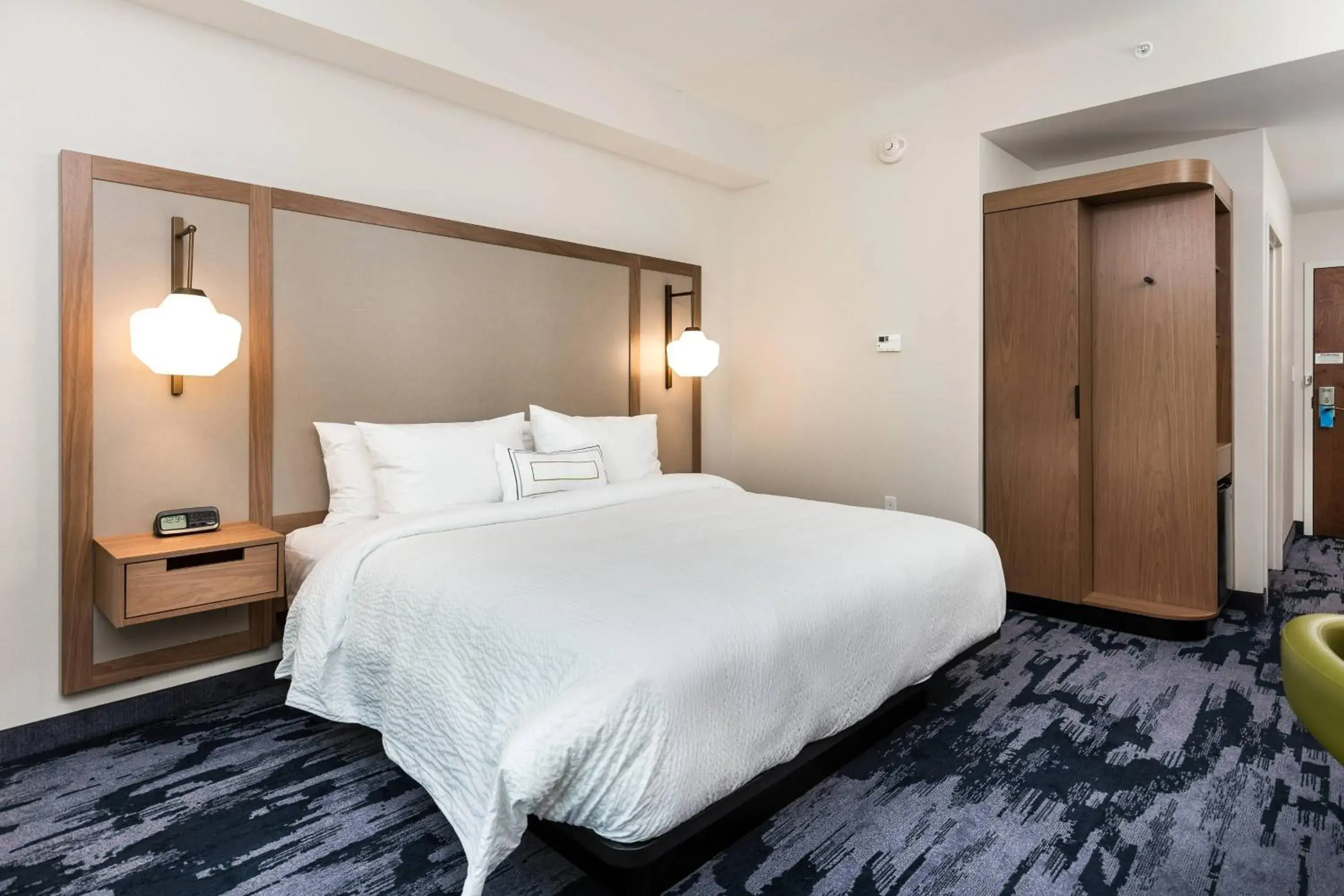 King Room in Fairfield Inn & Suites by Marriott Crestview King Room in Fairfield Inn & Suites by Marriott Crestview