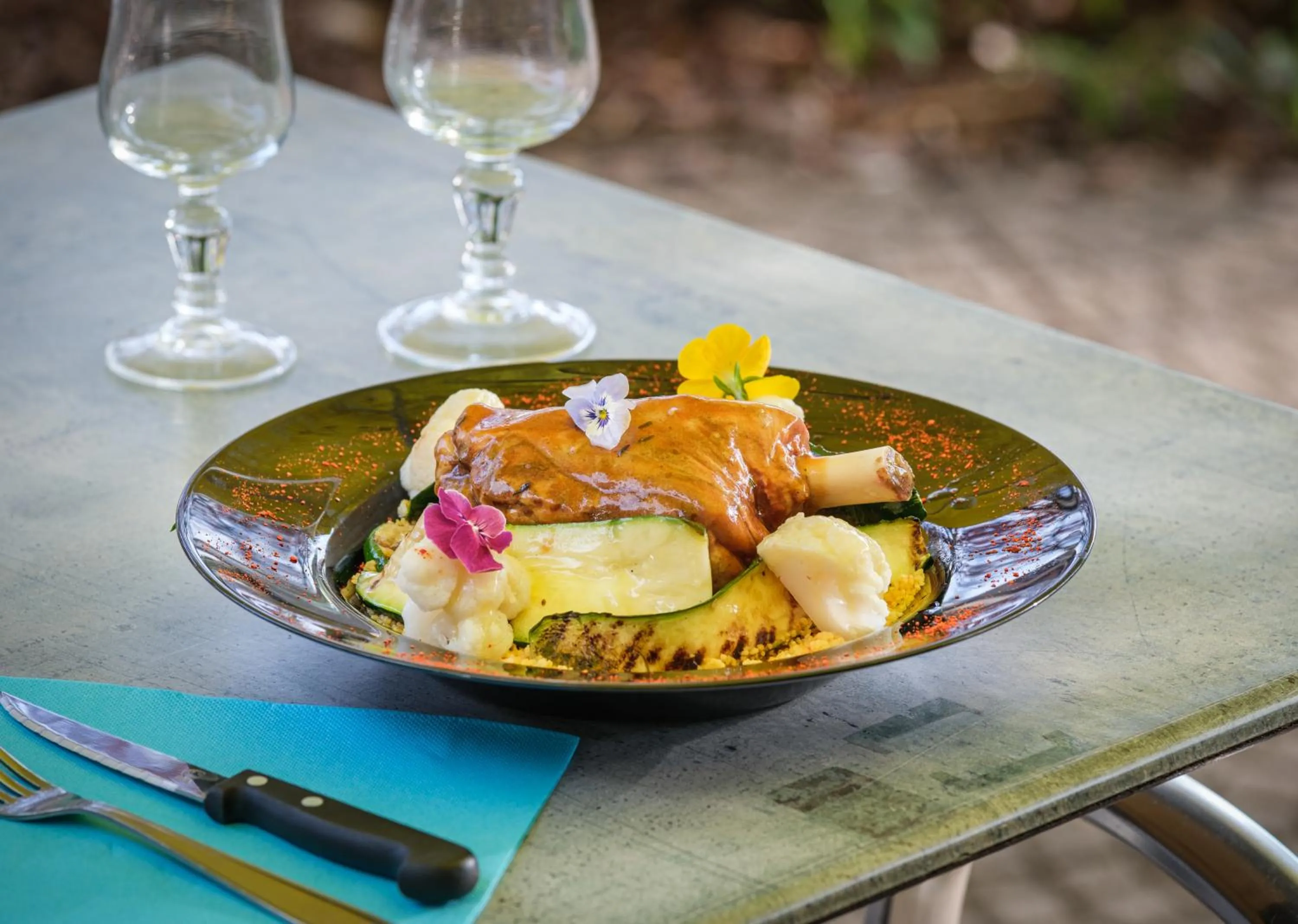 Restaurant/places to eat in Charme Hôtel, Montbéliard Sud