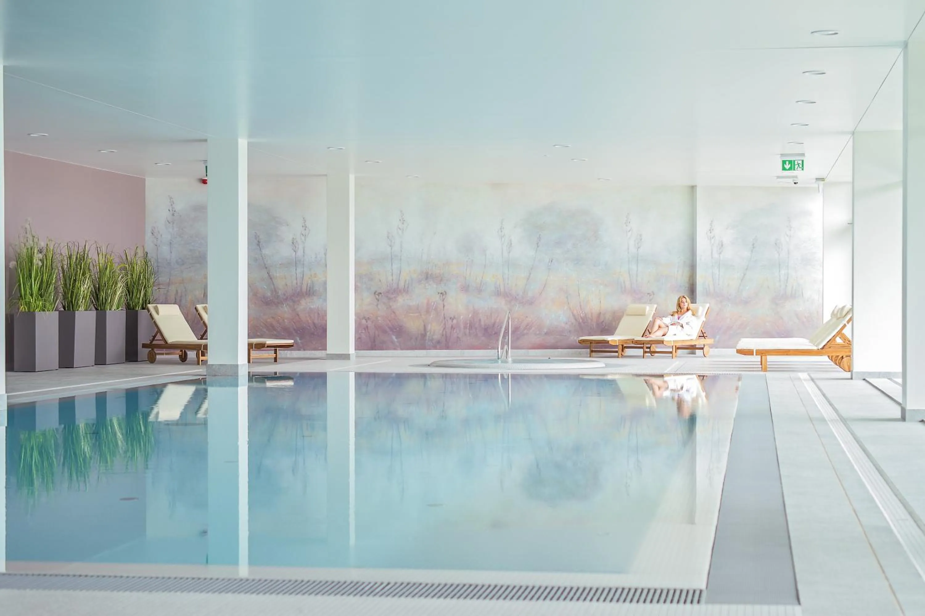 Swimming pool in Notera Hotel SPA