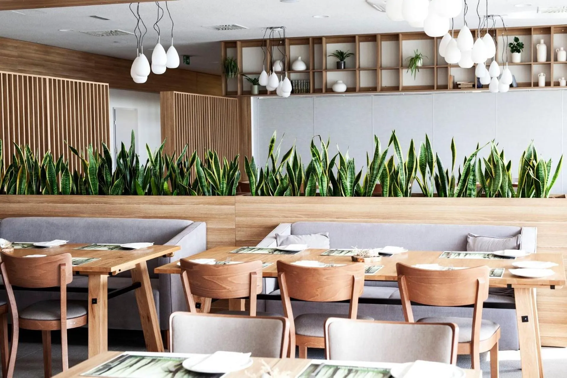 Restaurant/places to eat in Notera Hotel SPA