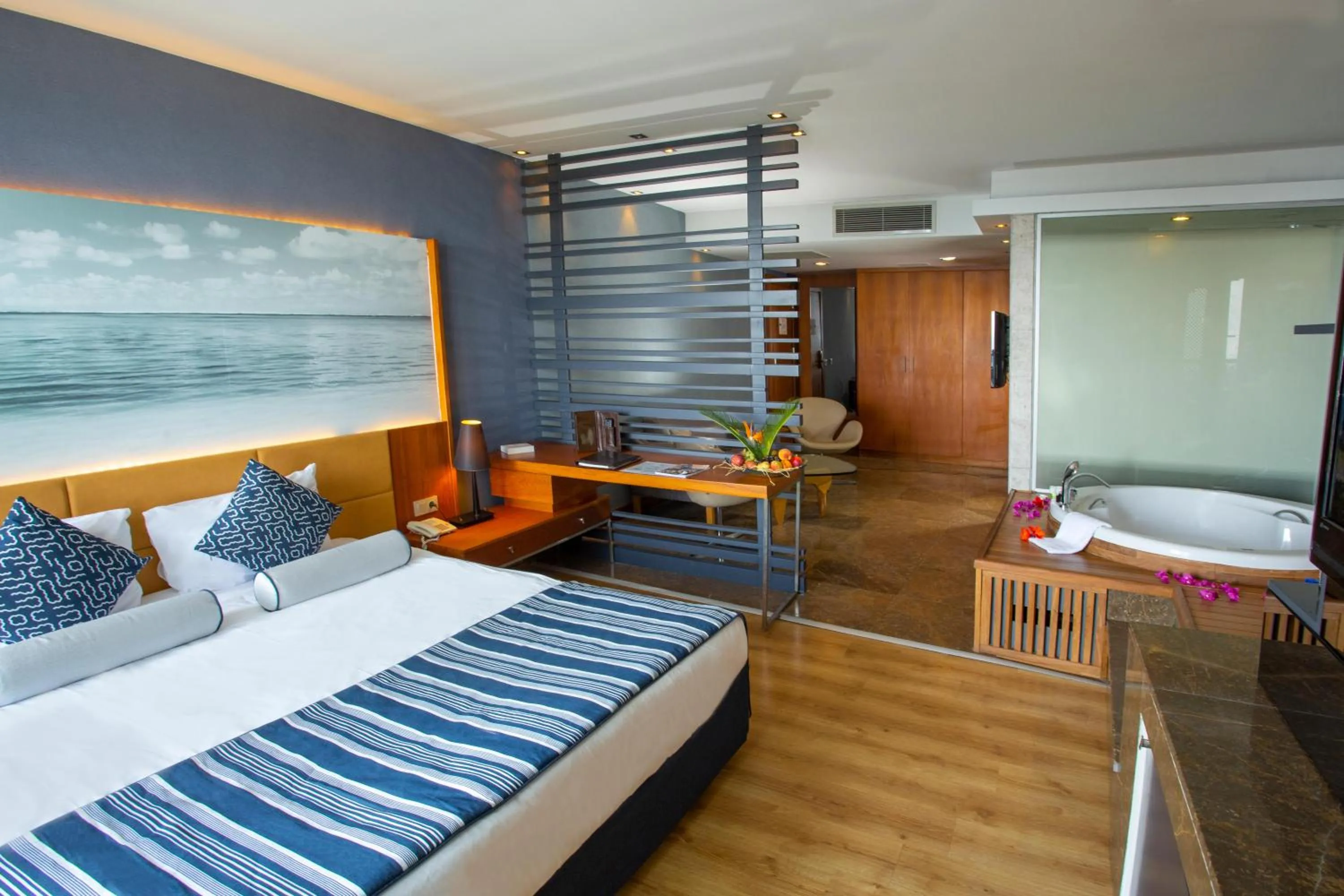 Photo of the whole room, Bed in Sherwood Blue Belek - Adults Only