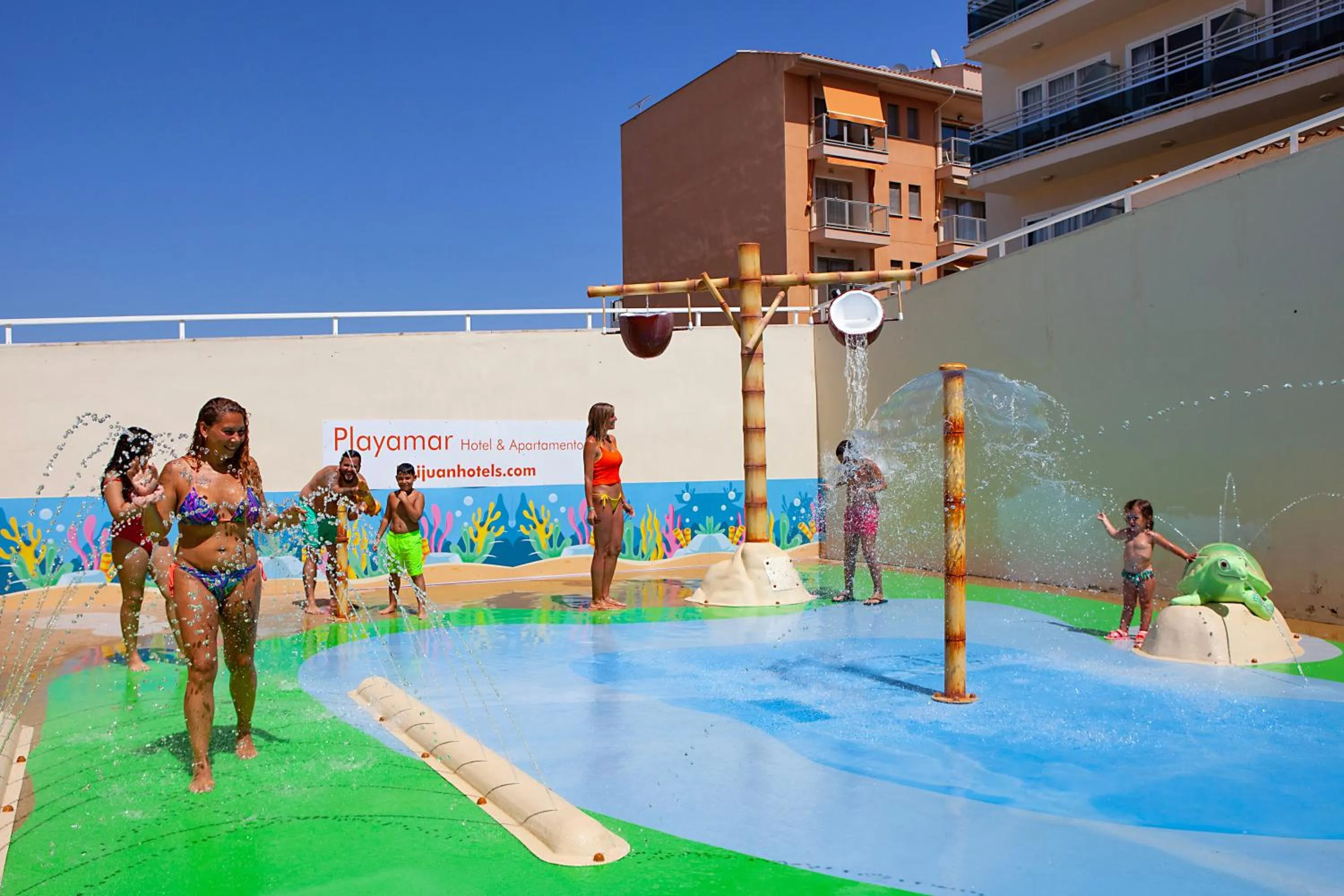 Aqua park in BJ Playamar Hotel & Apartamentos