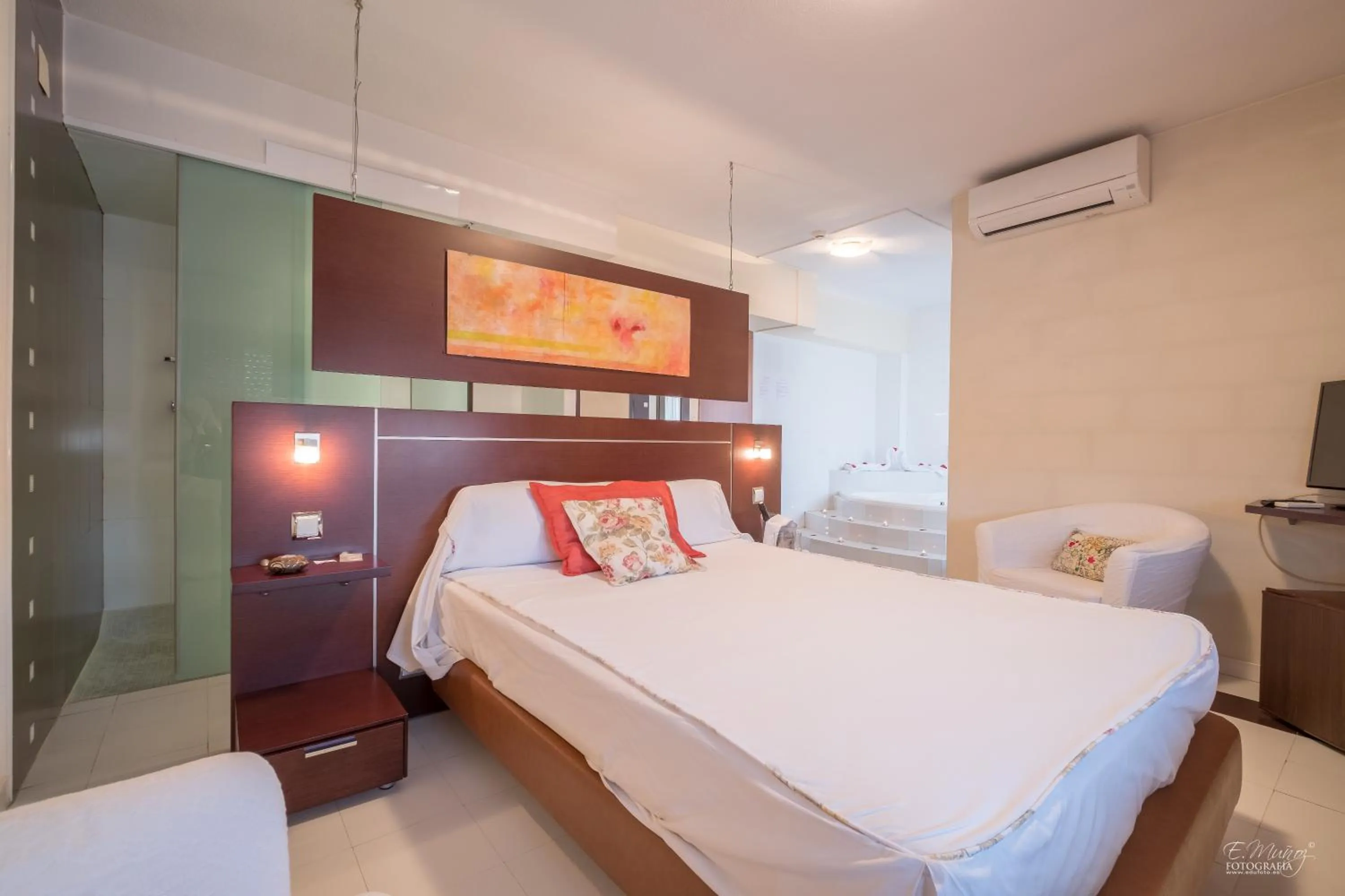 Photo of the whole room, Bed in Hotel Vivar