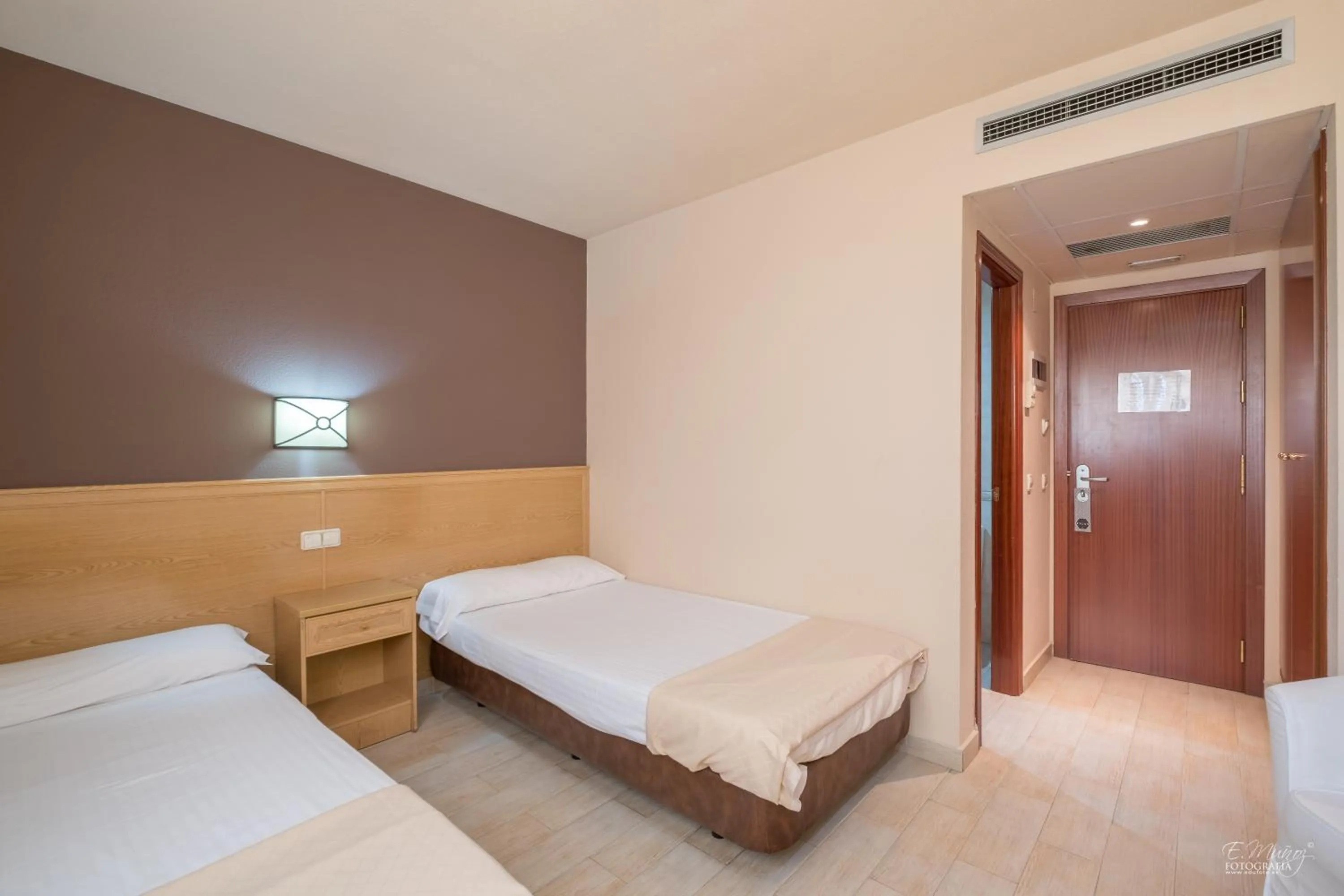 Photo of the whole room, Bed in Hotel Vivar