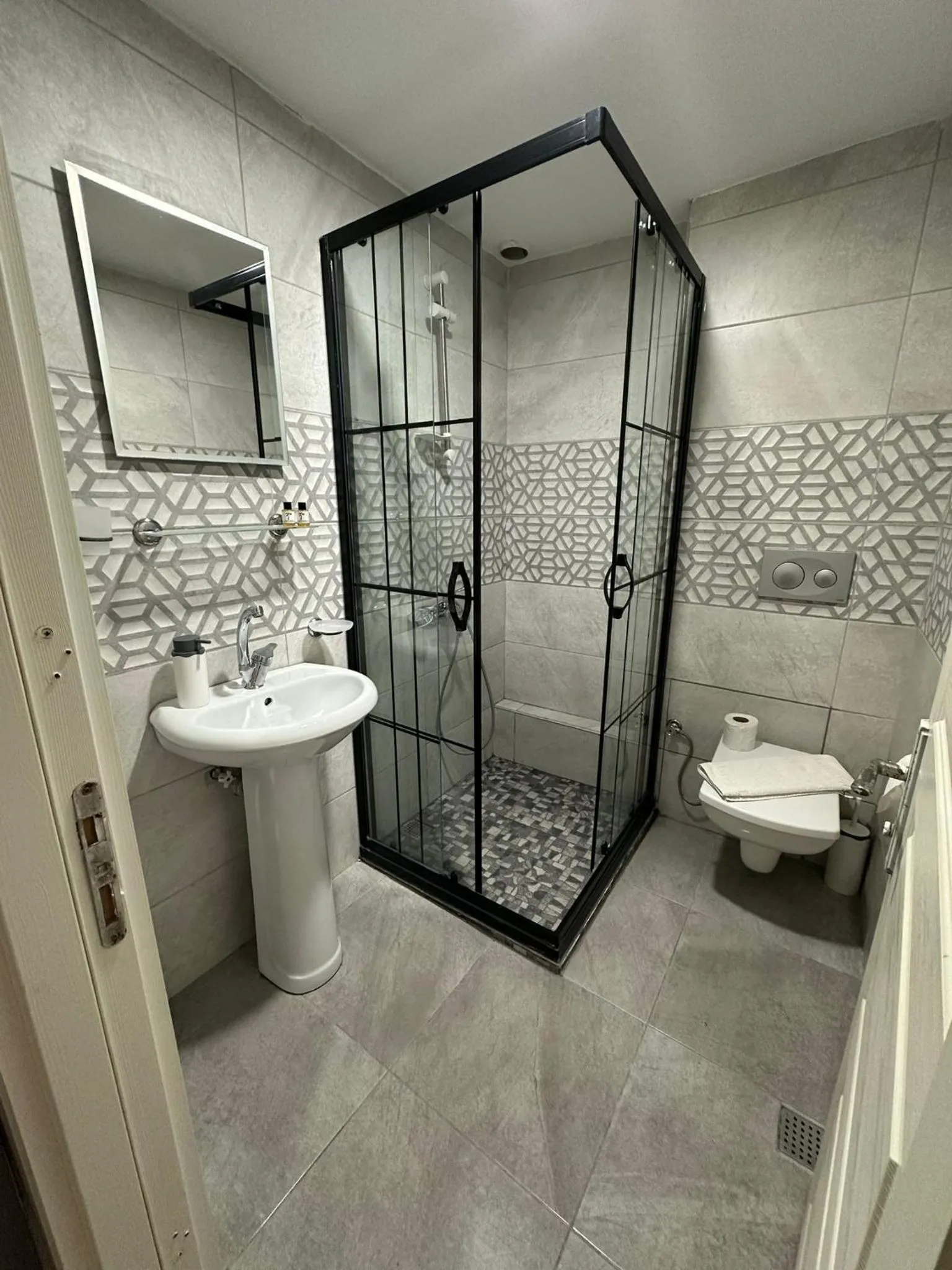 Bathroom in Hotel Estambul