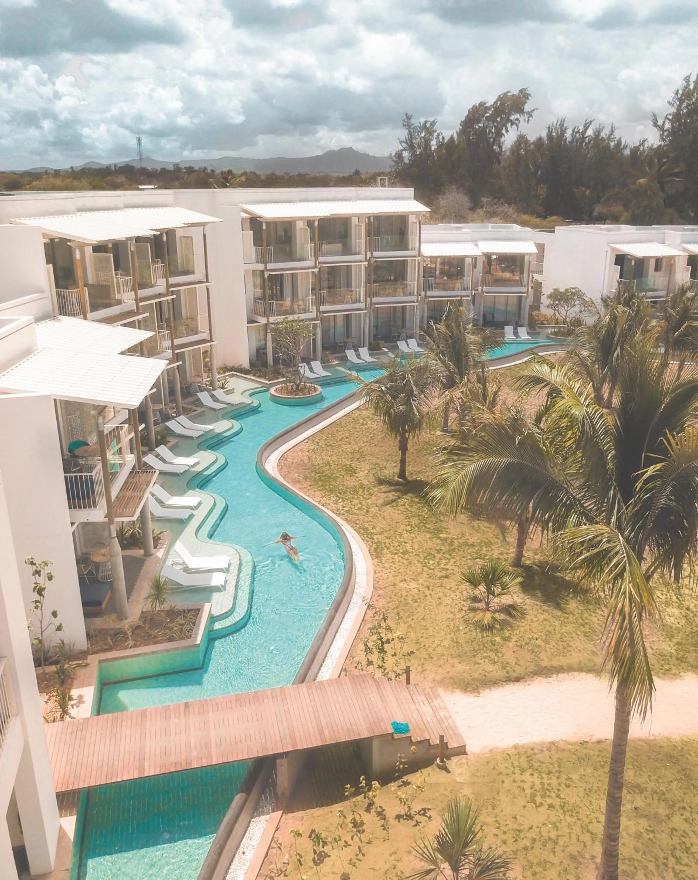 Property building in Victoria Beachcomber Resort & Spa