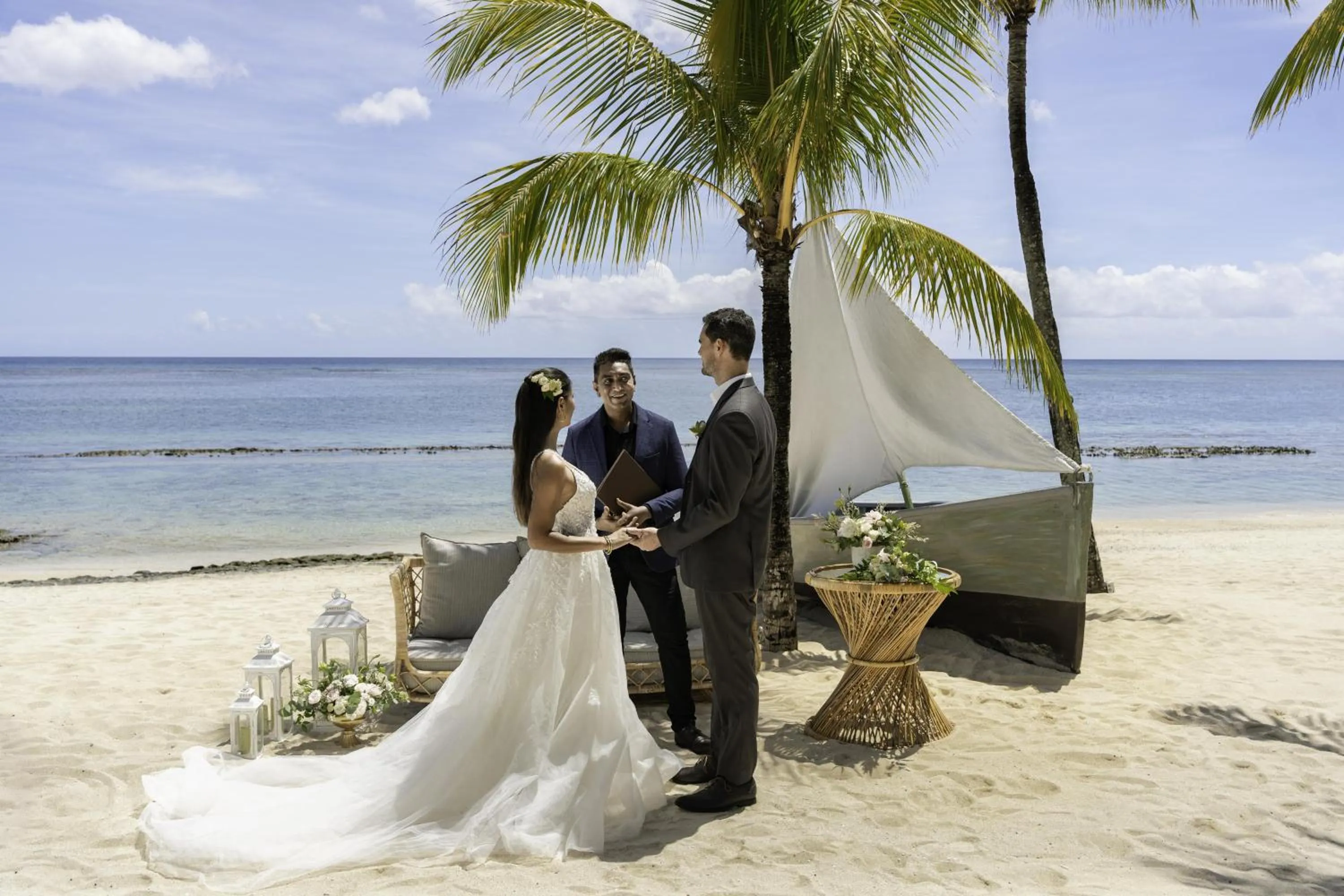 Beach in Victoria Beachcomber Resort & Spa