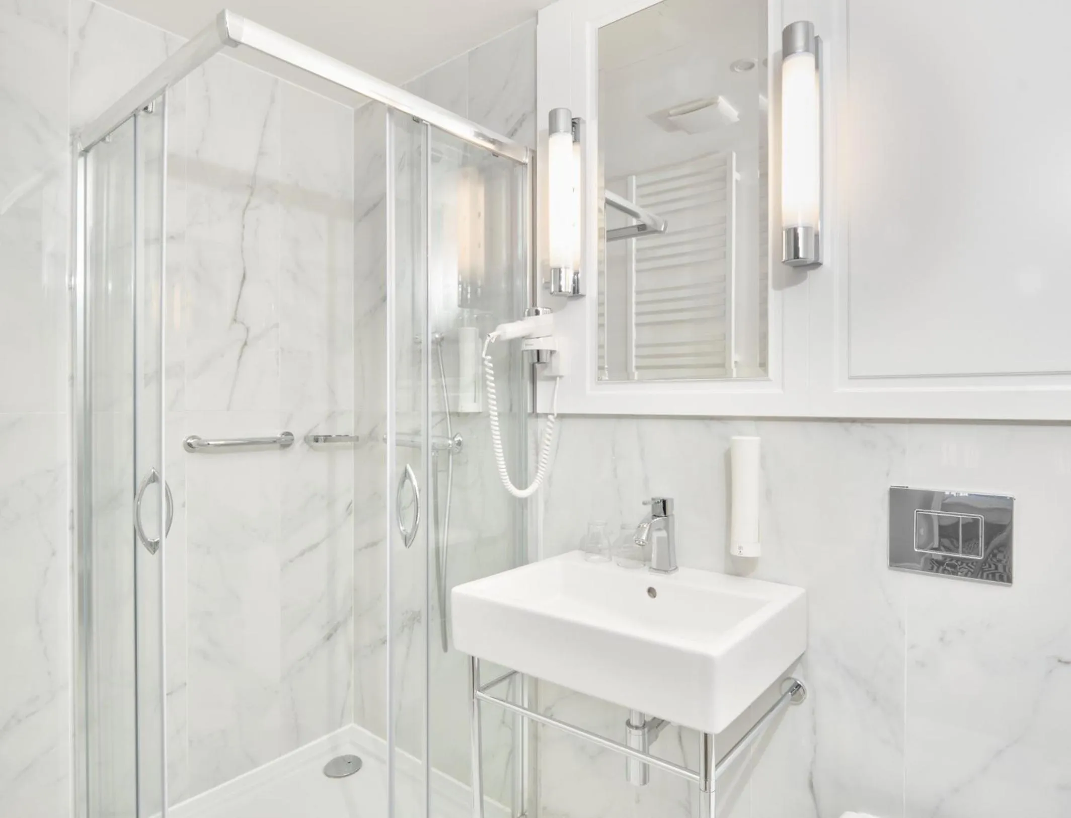 Shower in Baltic Park Fort by Zdrojowa