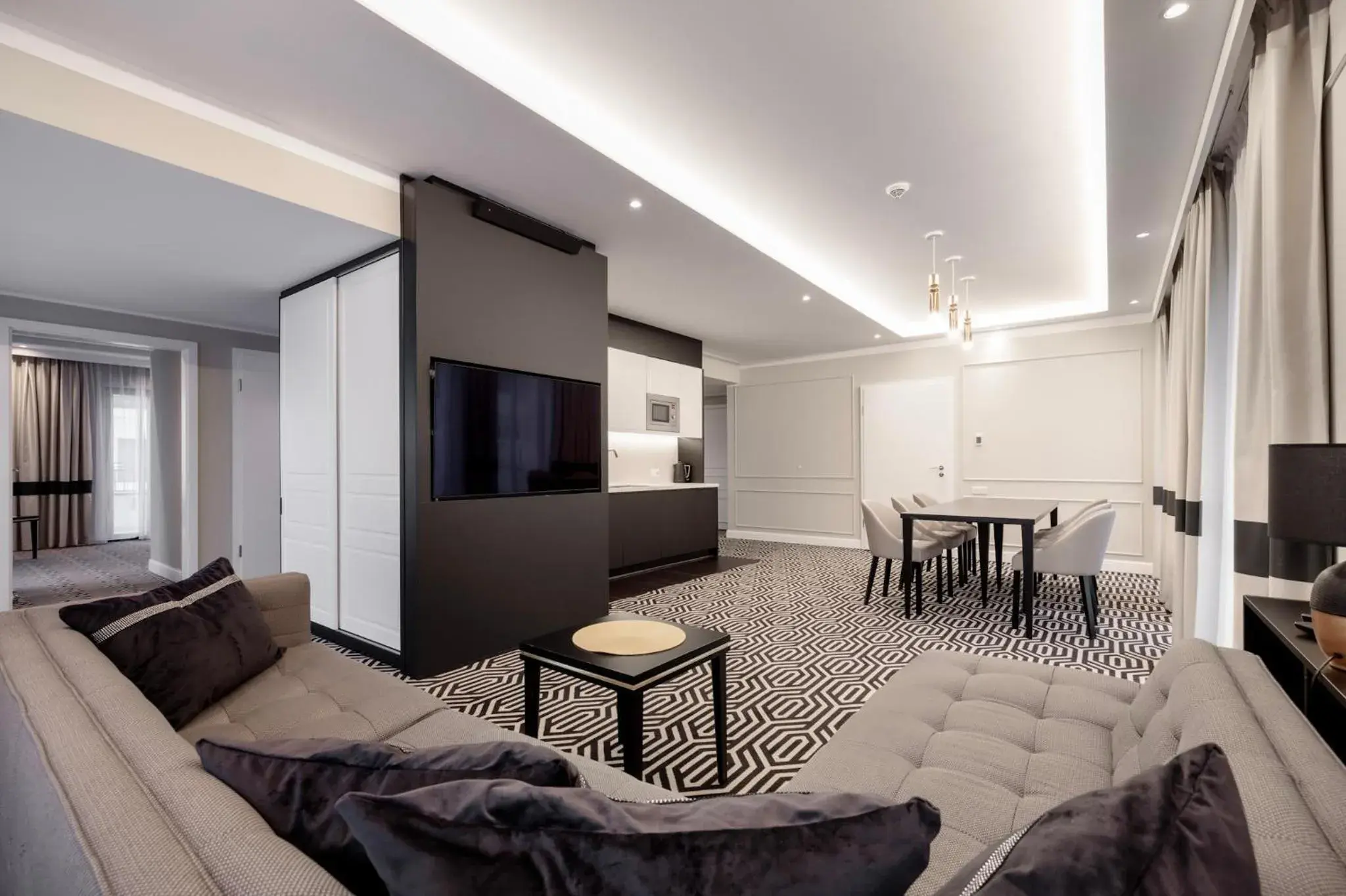 Grand Apartment with Sea View and Jacuzzi in Baltic Park Fort by Zdrojowa Grand Apartment with Sea View and Jacuzzi in Baltic Park Fort by Zdrojowa